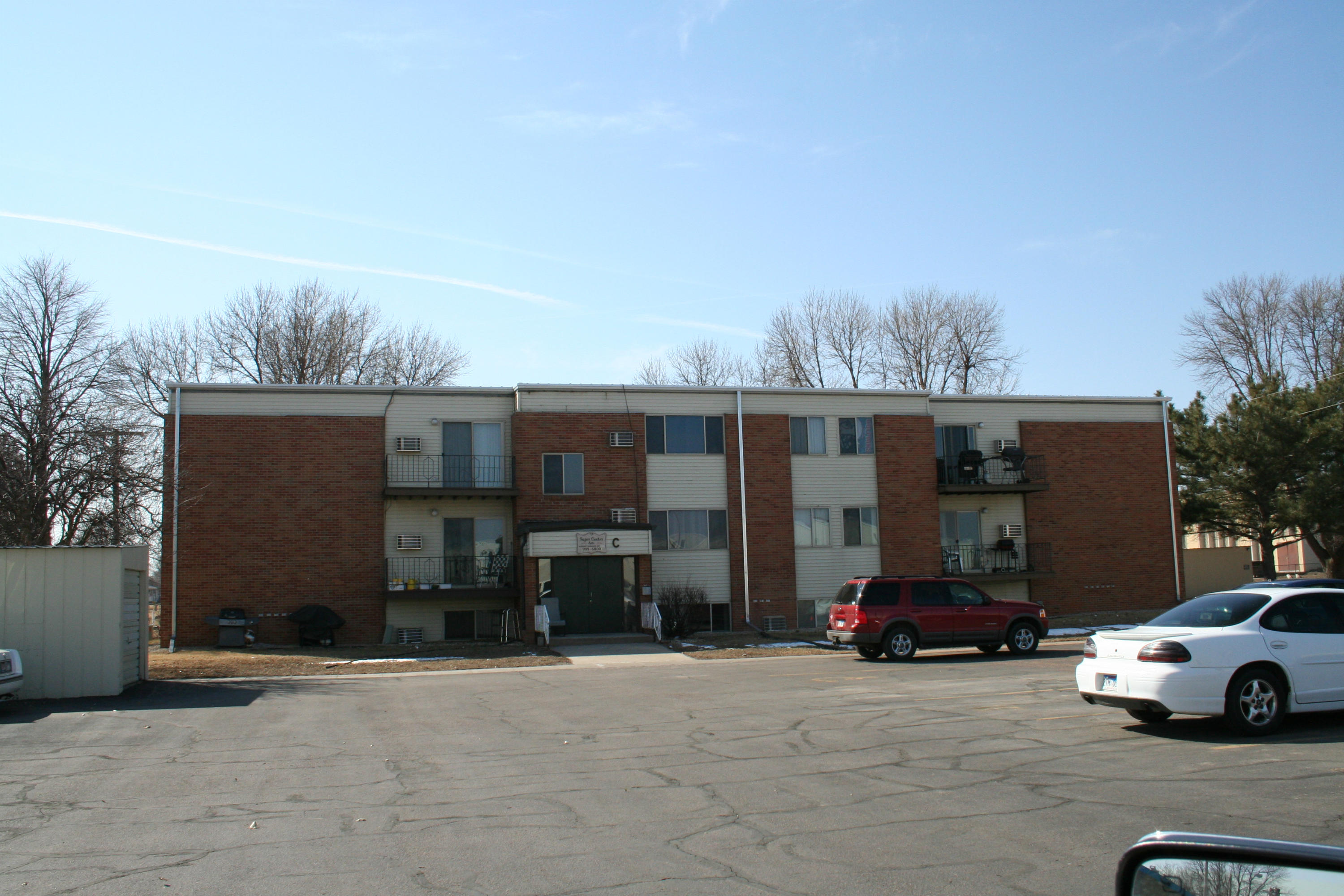 1701 N Main St