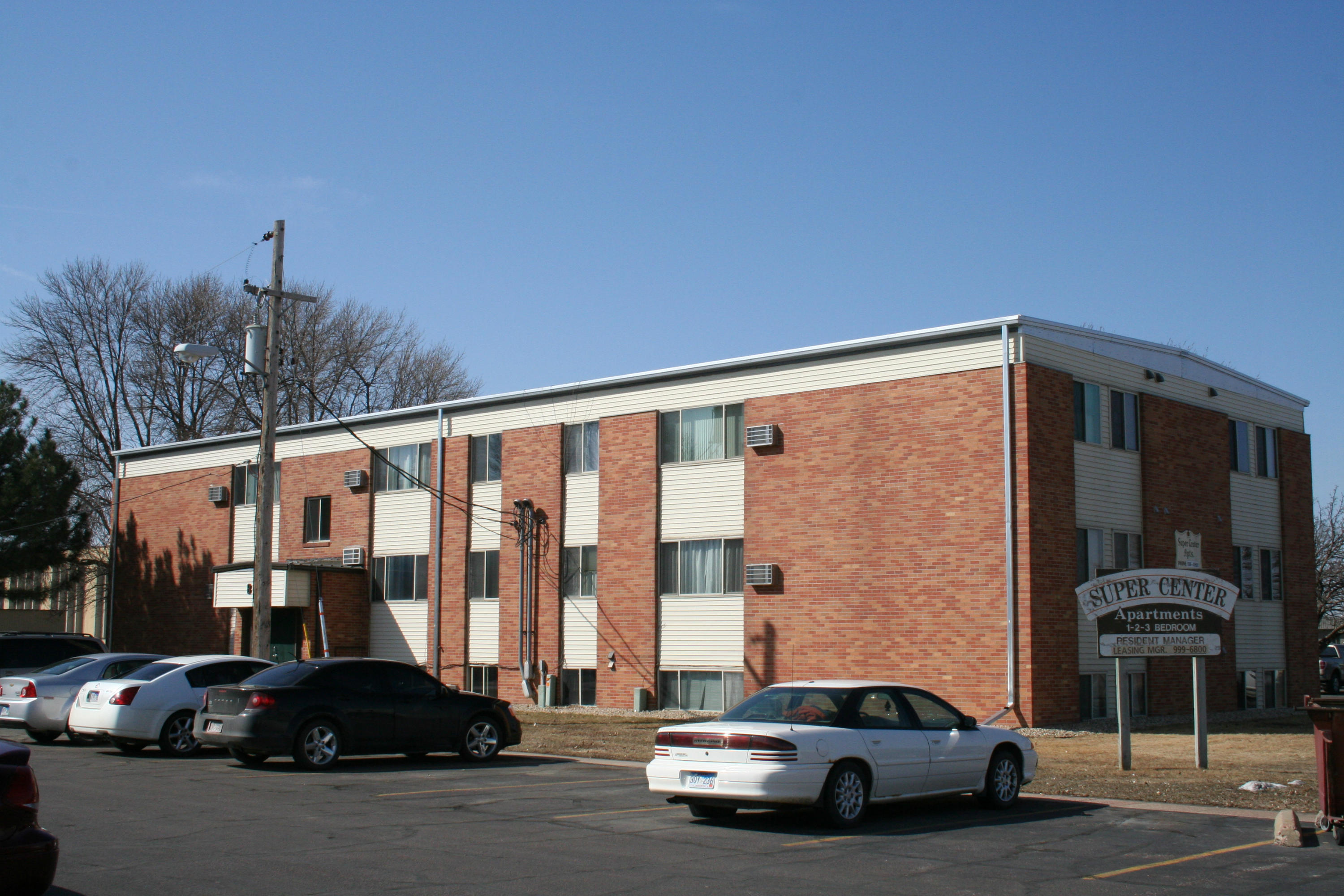 1701 N Main St