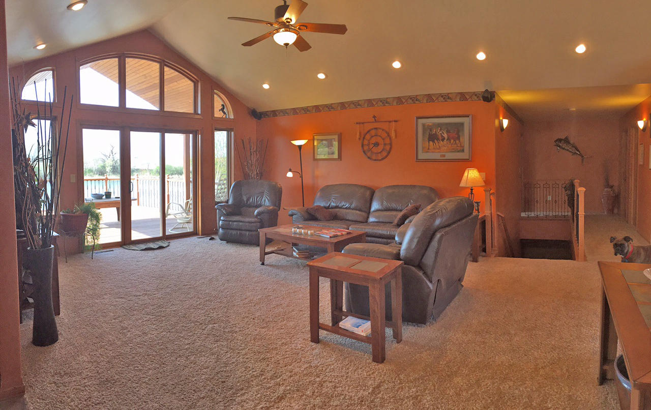 3352 Canal Cir