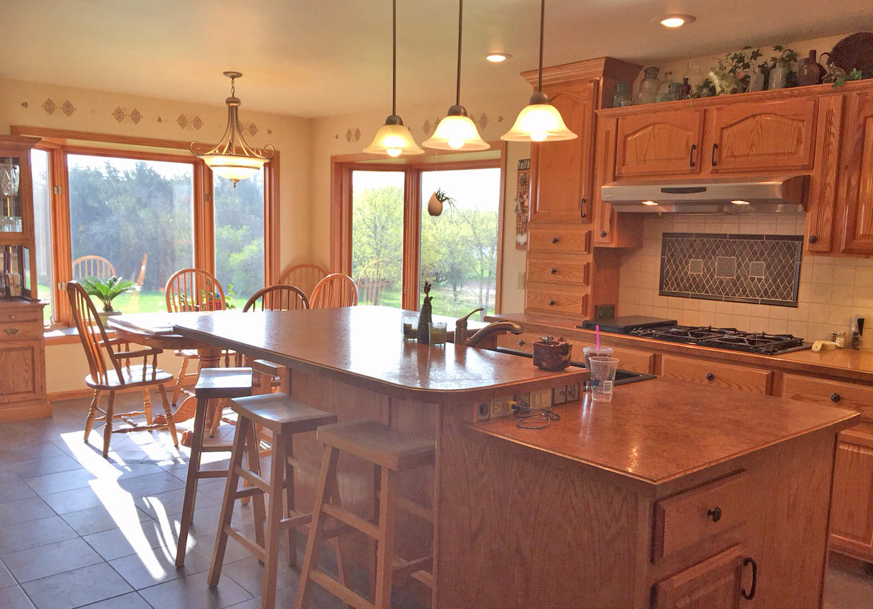 3352 Canal Cir