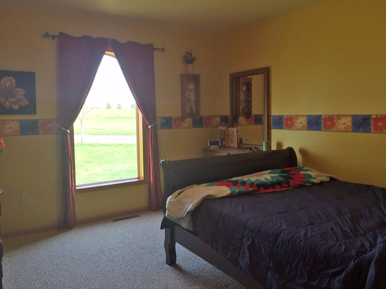 3352 Canal Cir