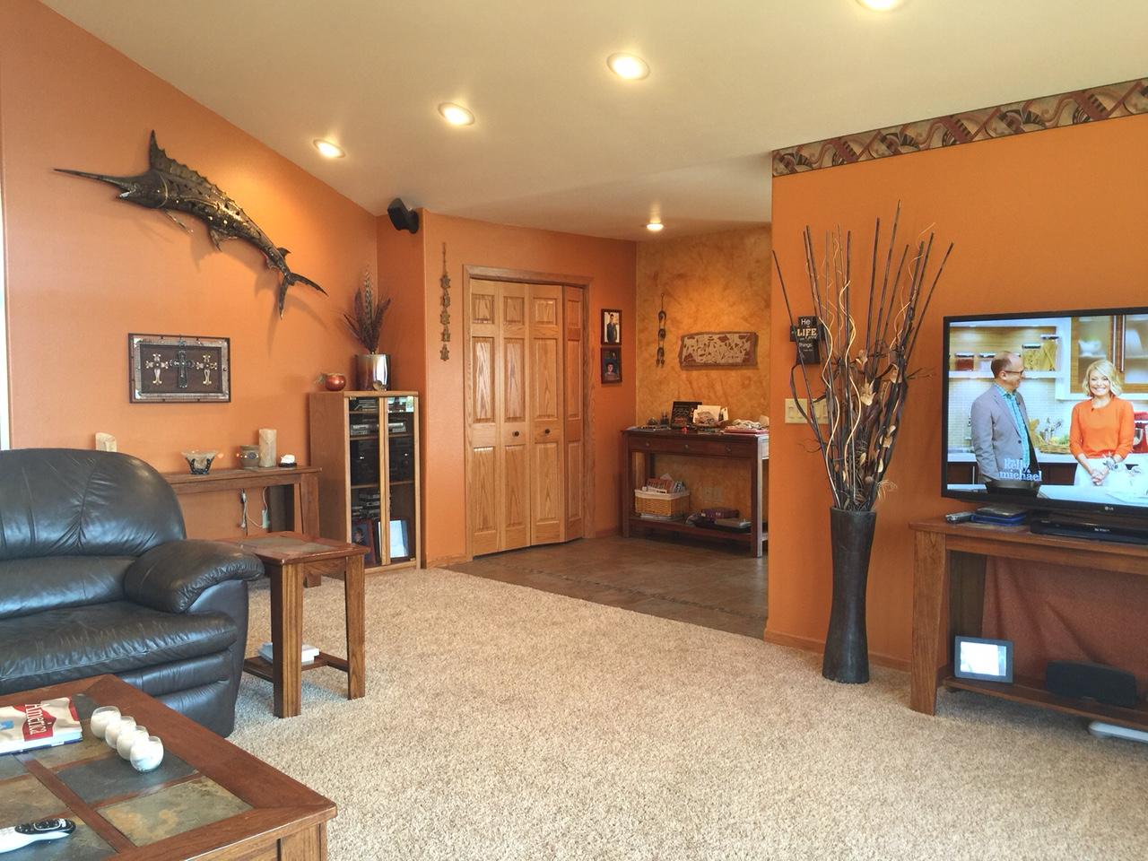 3352 Canal Cir