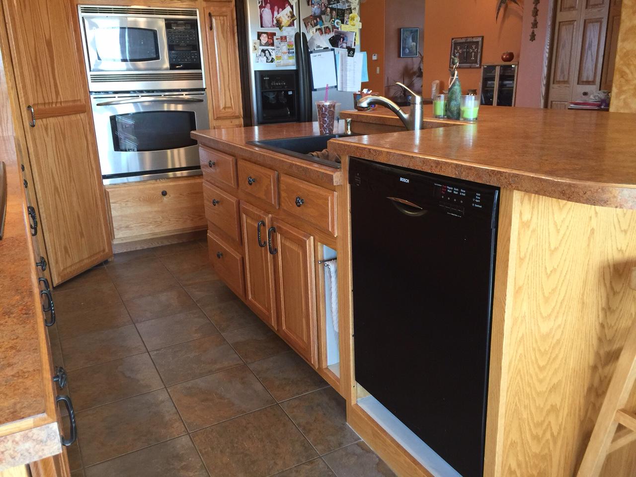3352 Canal Cir