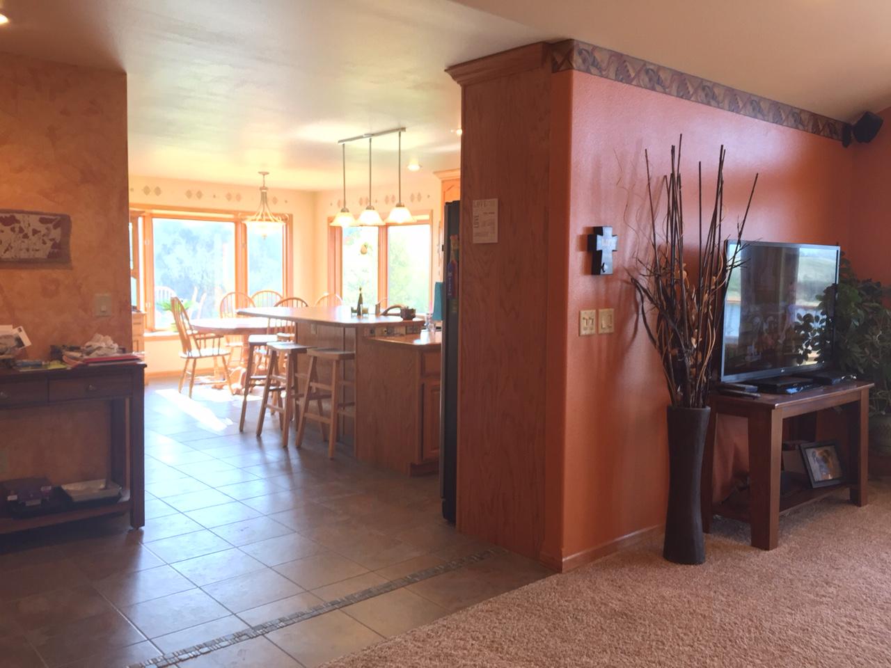 3352 Canal Cir