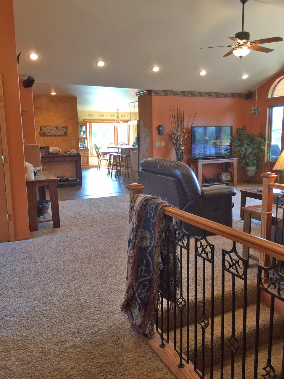 3352 Canal Cir