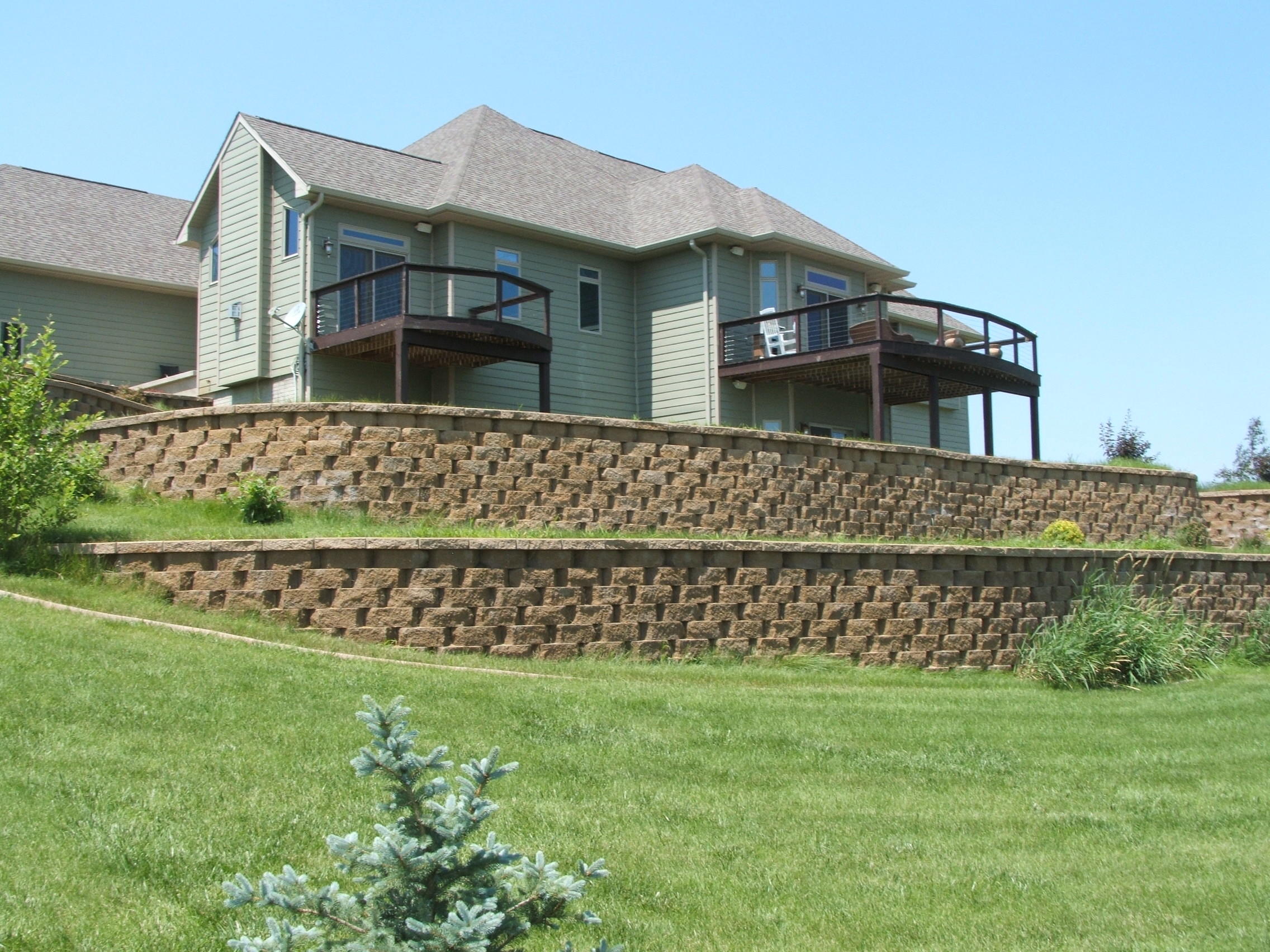 3125 Maui Dr.