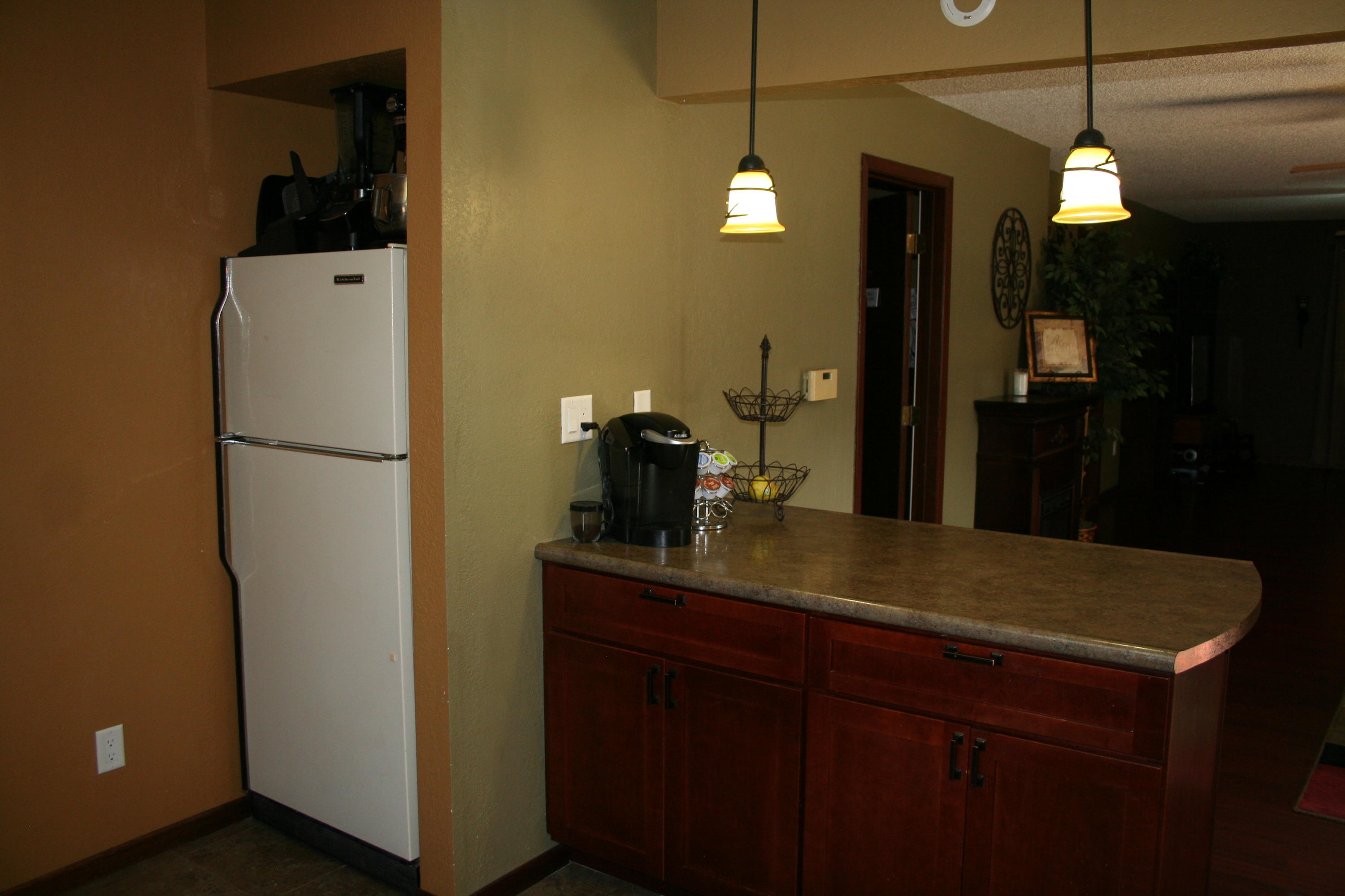 311 N Lindman