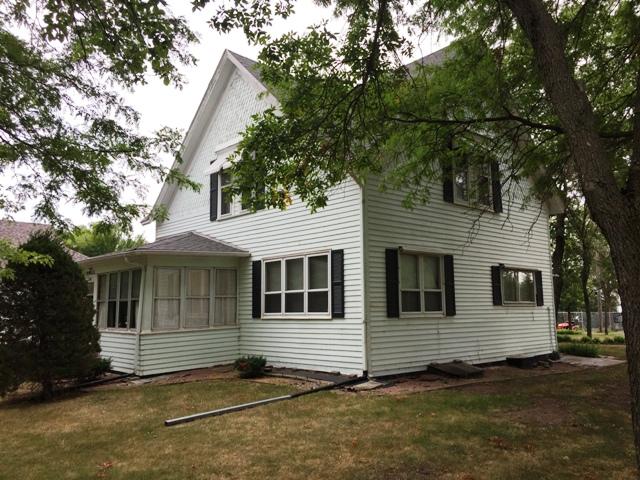 303 E 2nd