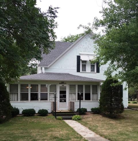 303 E 2nd
