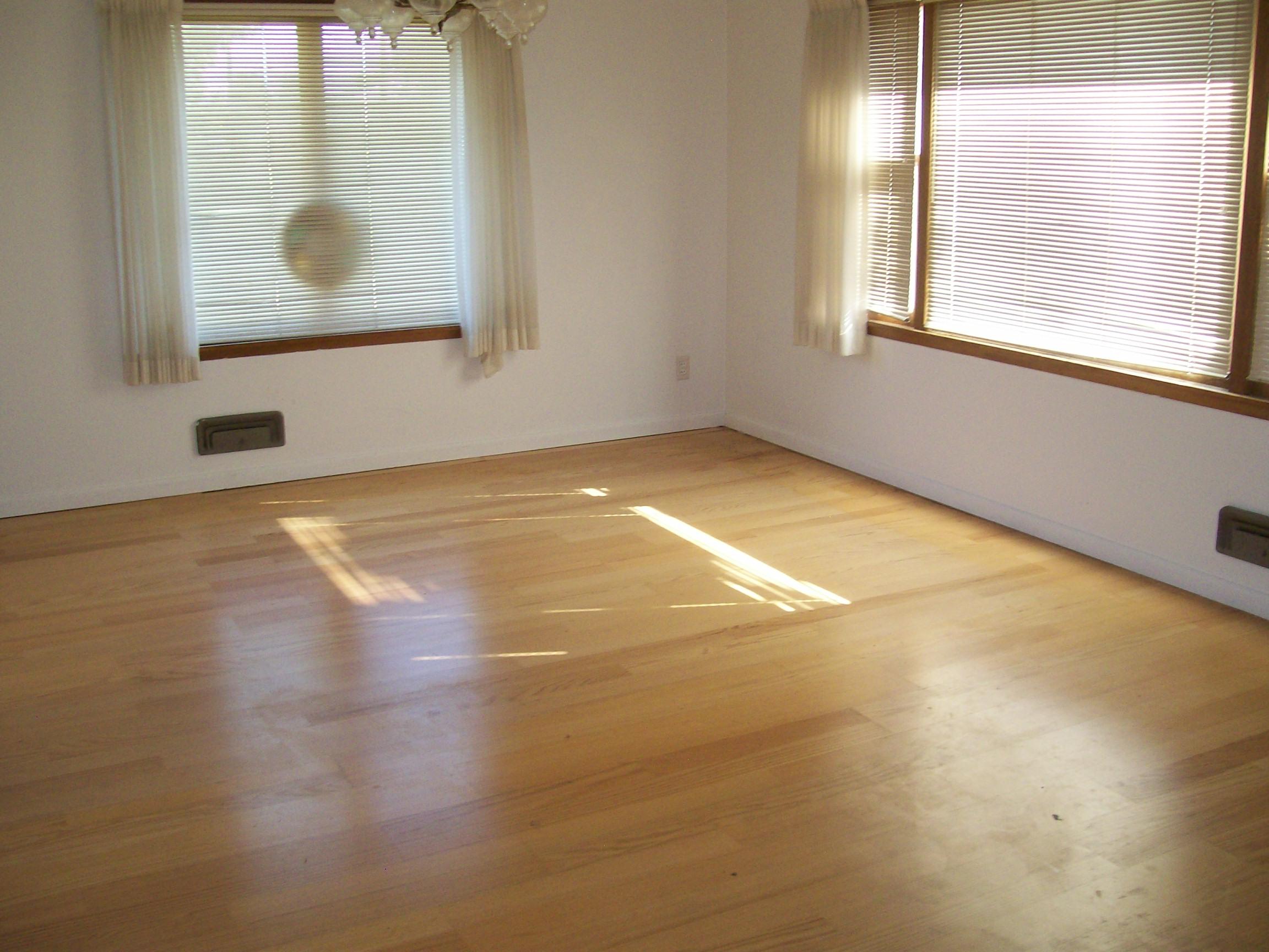 621 N Iowa St