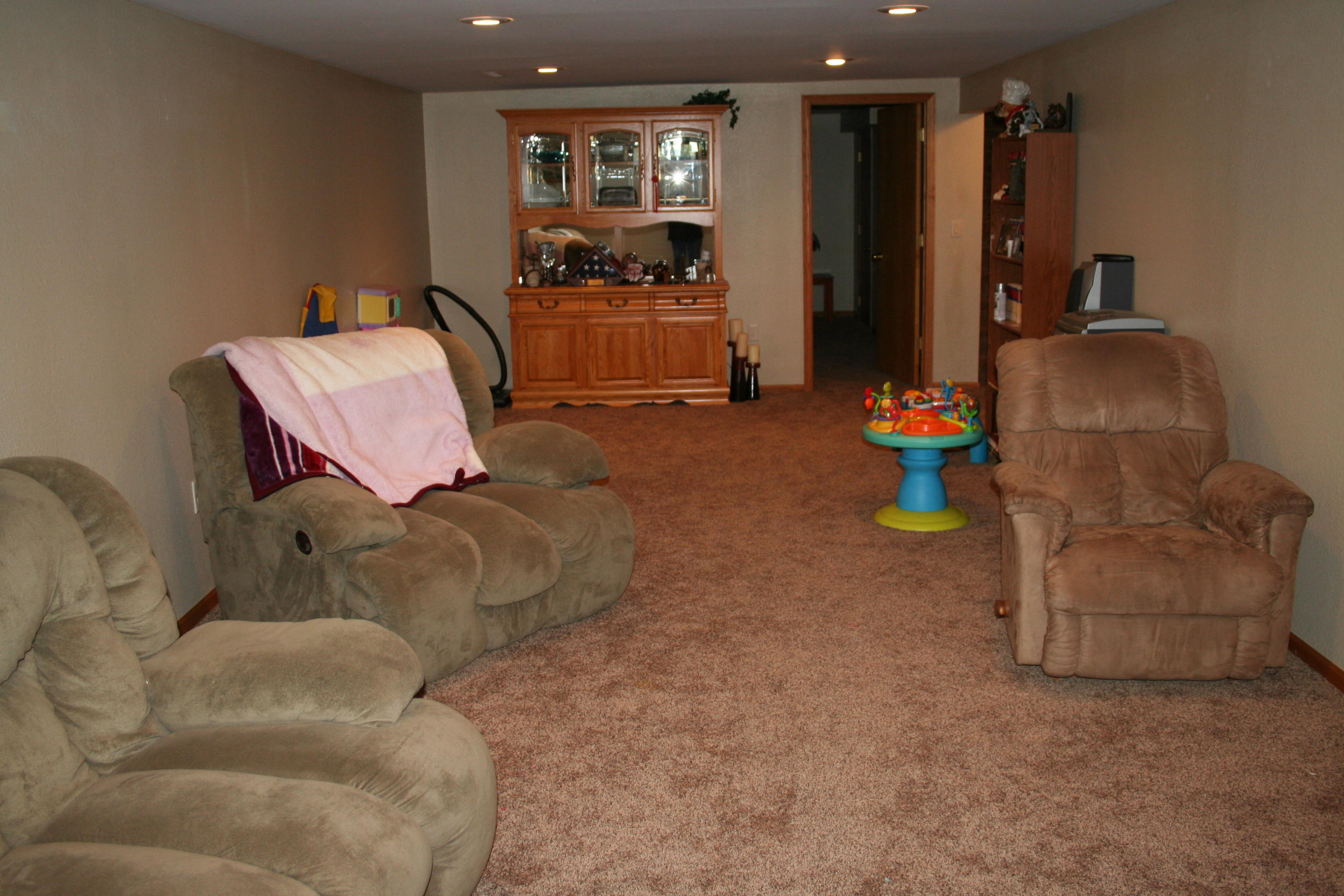 709 W Spruce