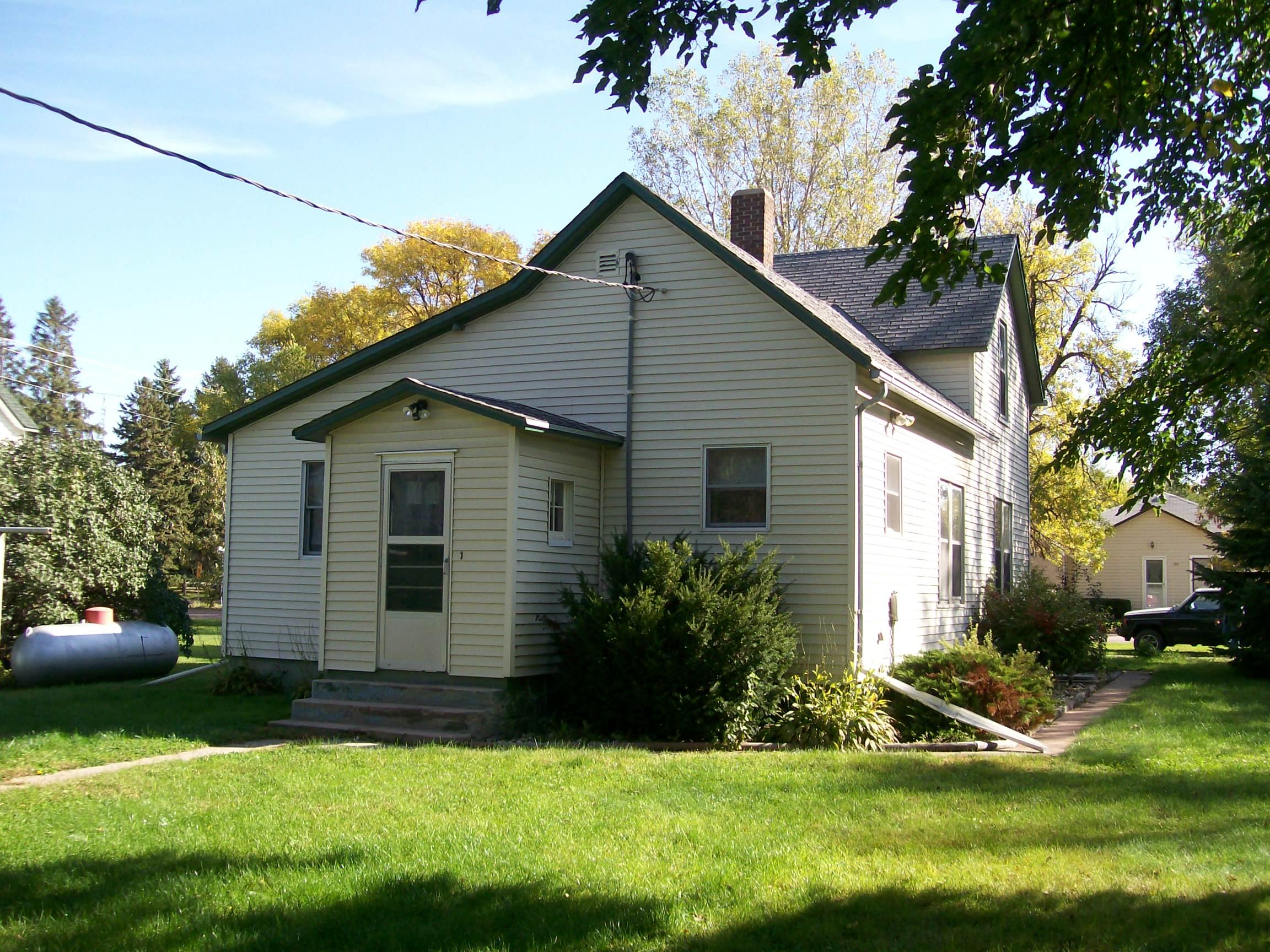 131 N 5th St