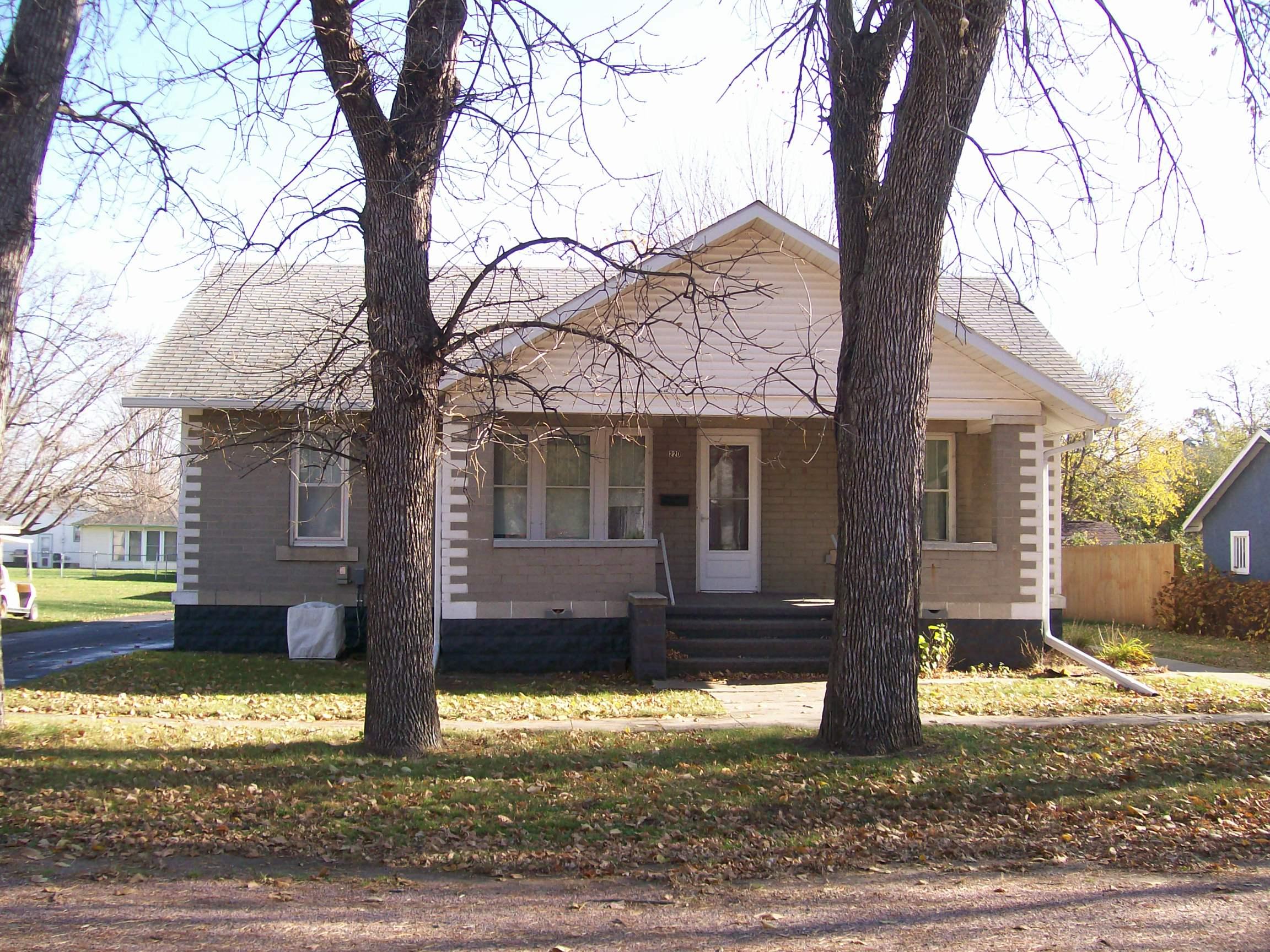 220 N6th St