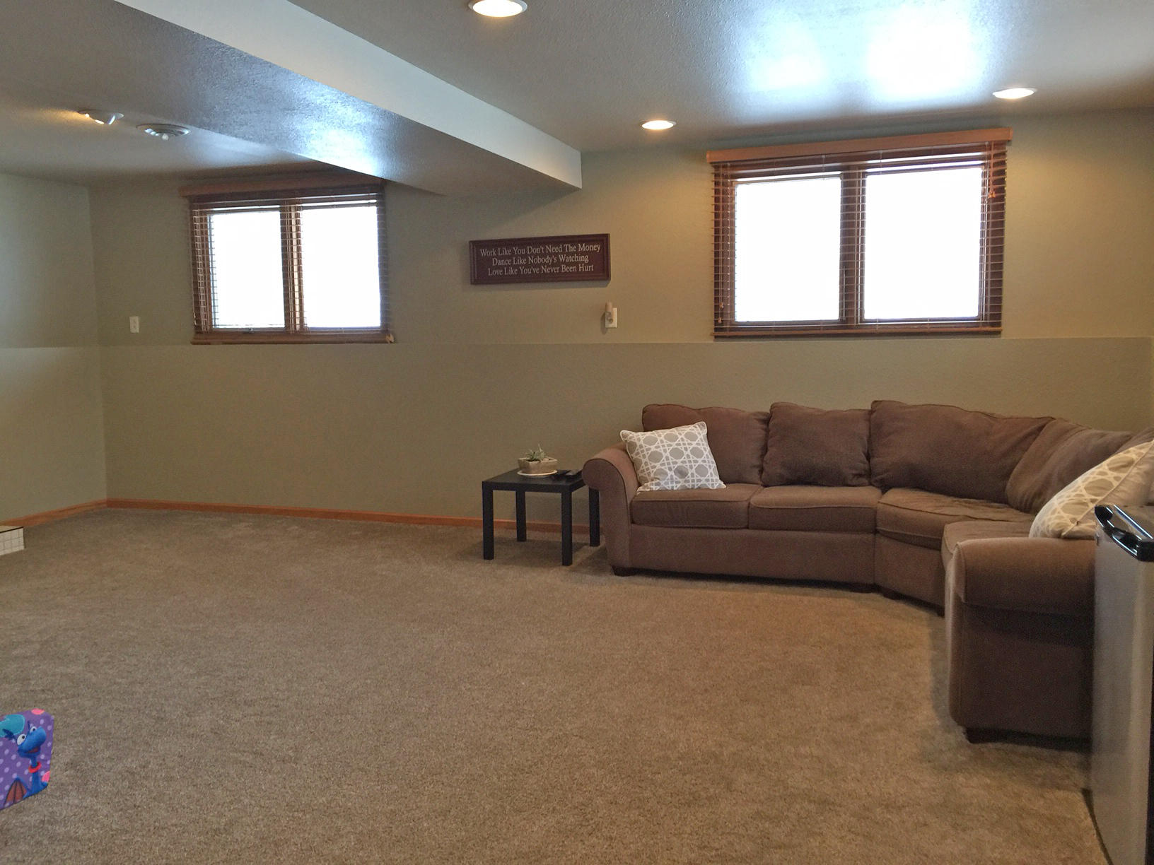320 E 14th Ave
