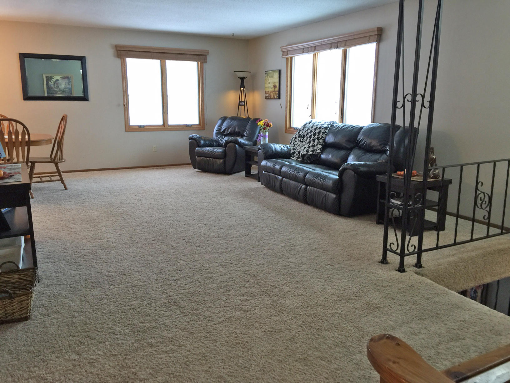 320 E 14th Ave