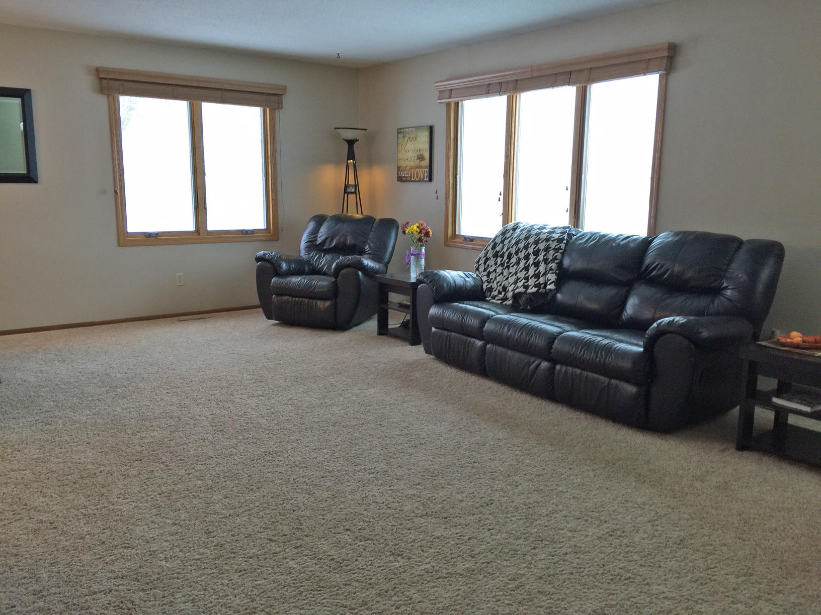 320 E 14th Ave