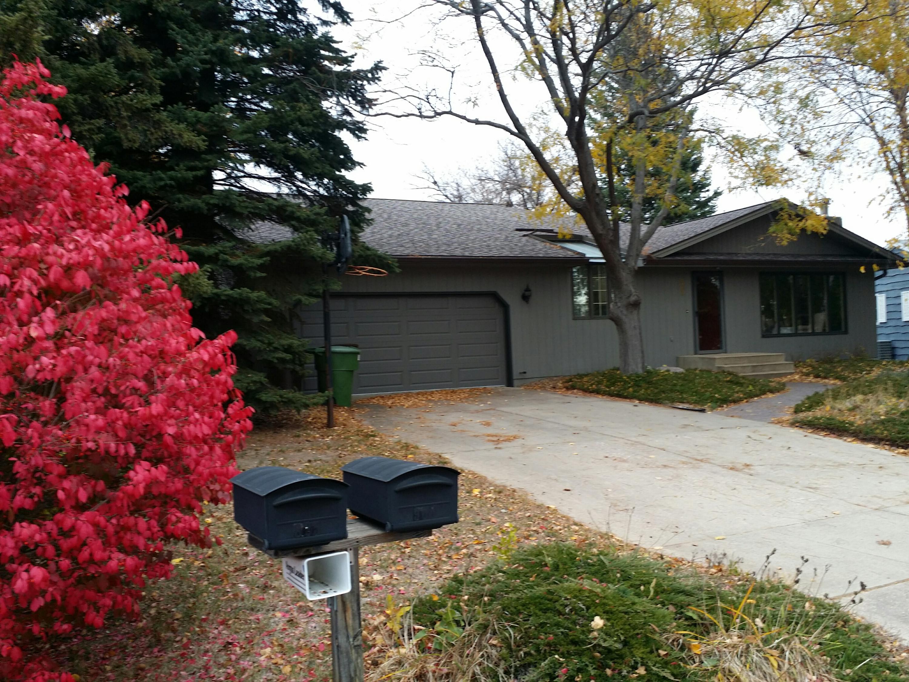 900 E 13th Ave
