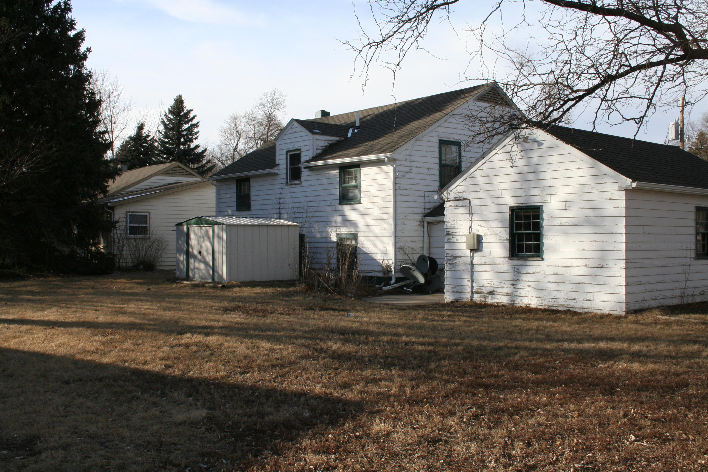 701 McCabe