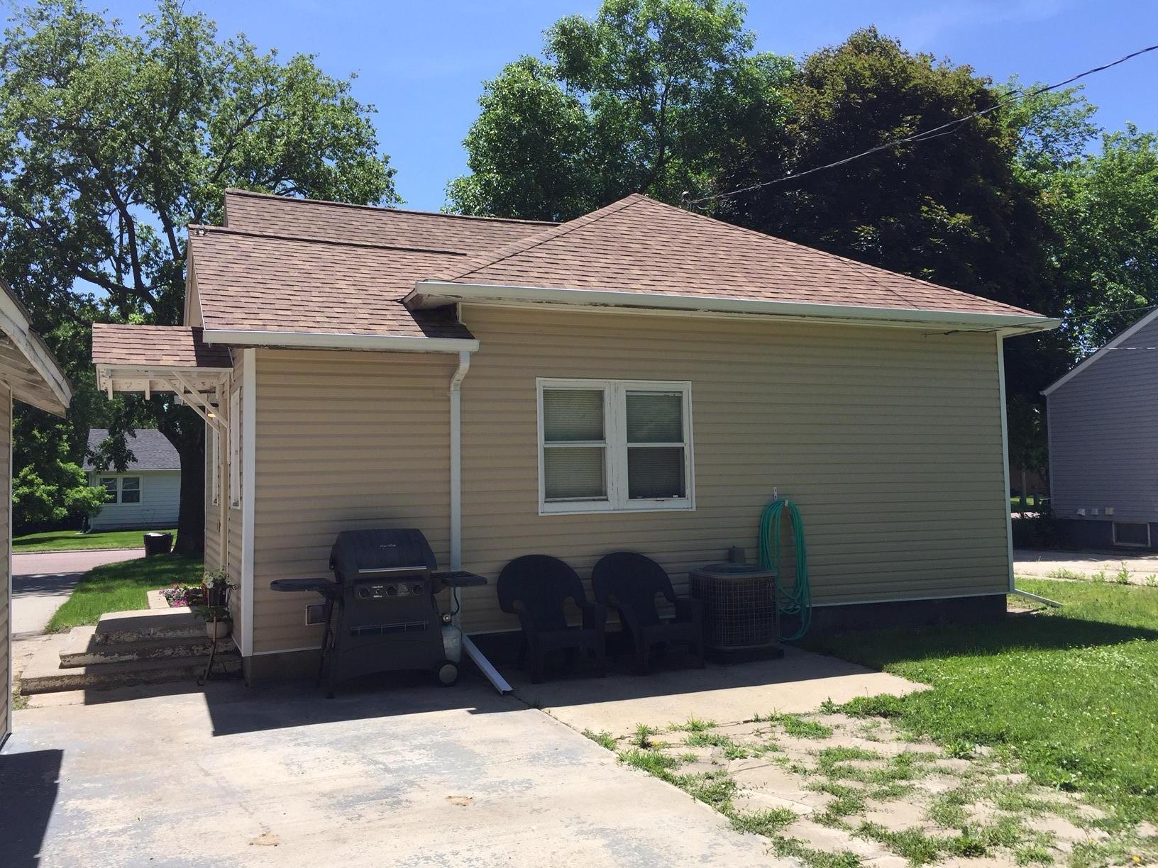 1306 W 3rd Ave