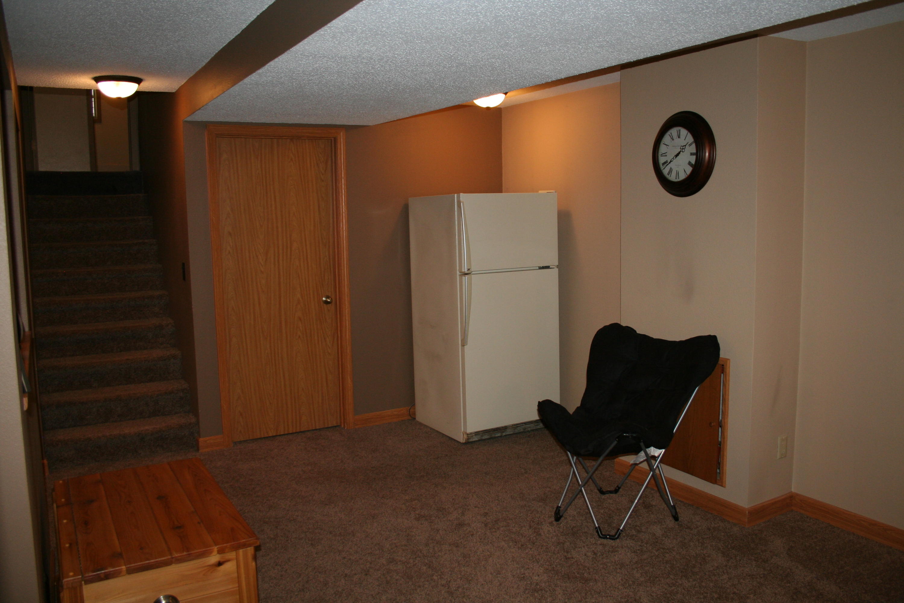 1421 S Miller