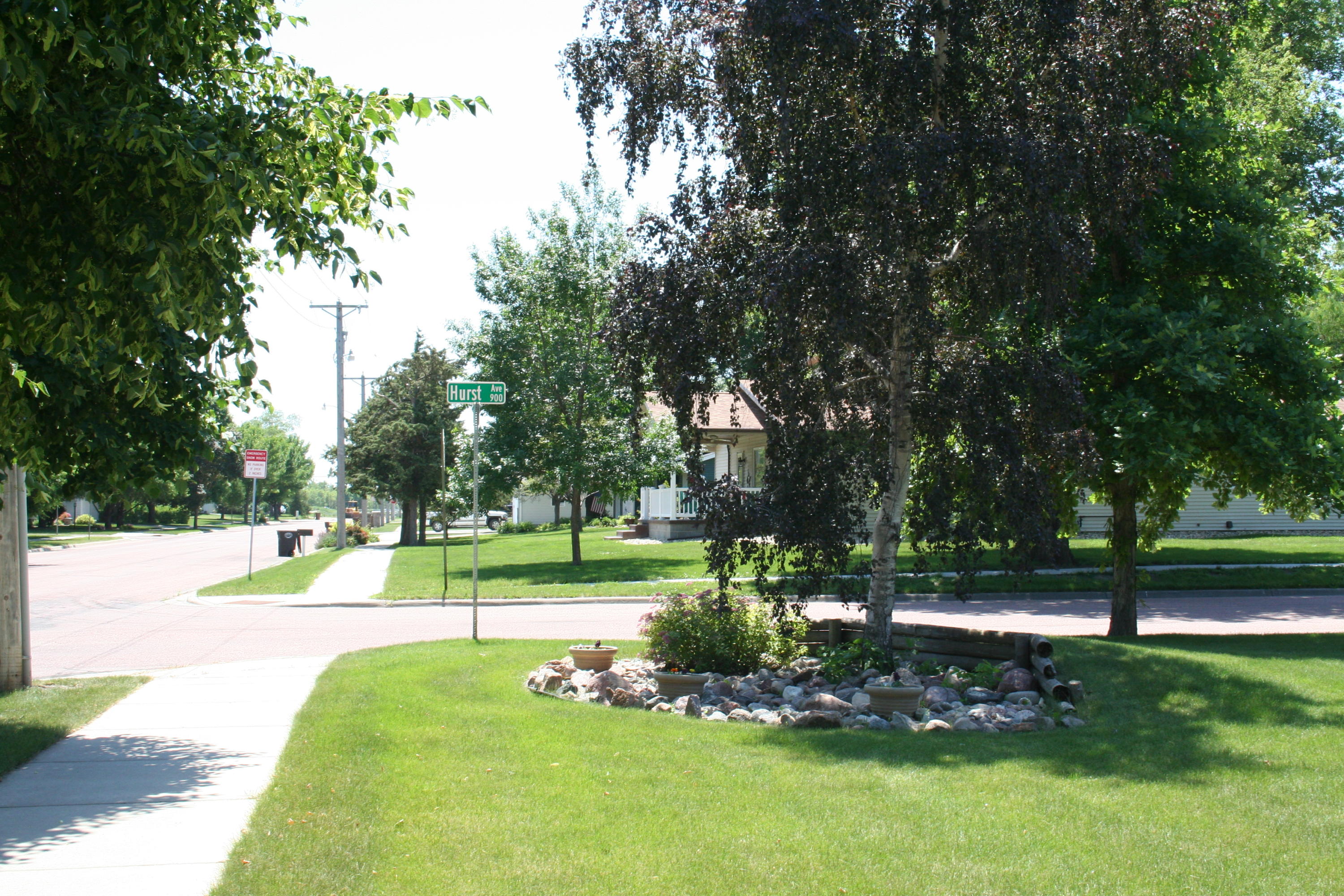 1421 S Miller