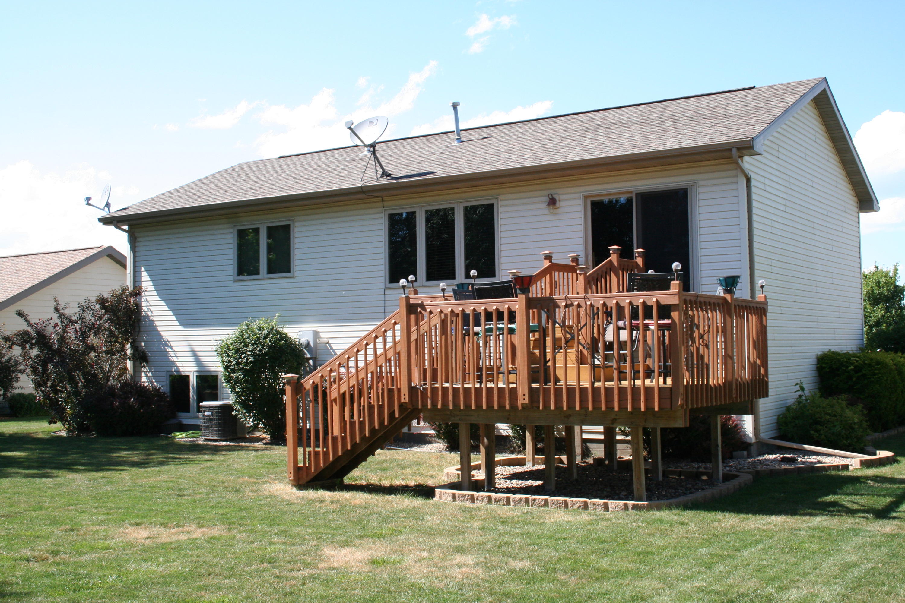 1201 Williams Ave