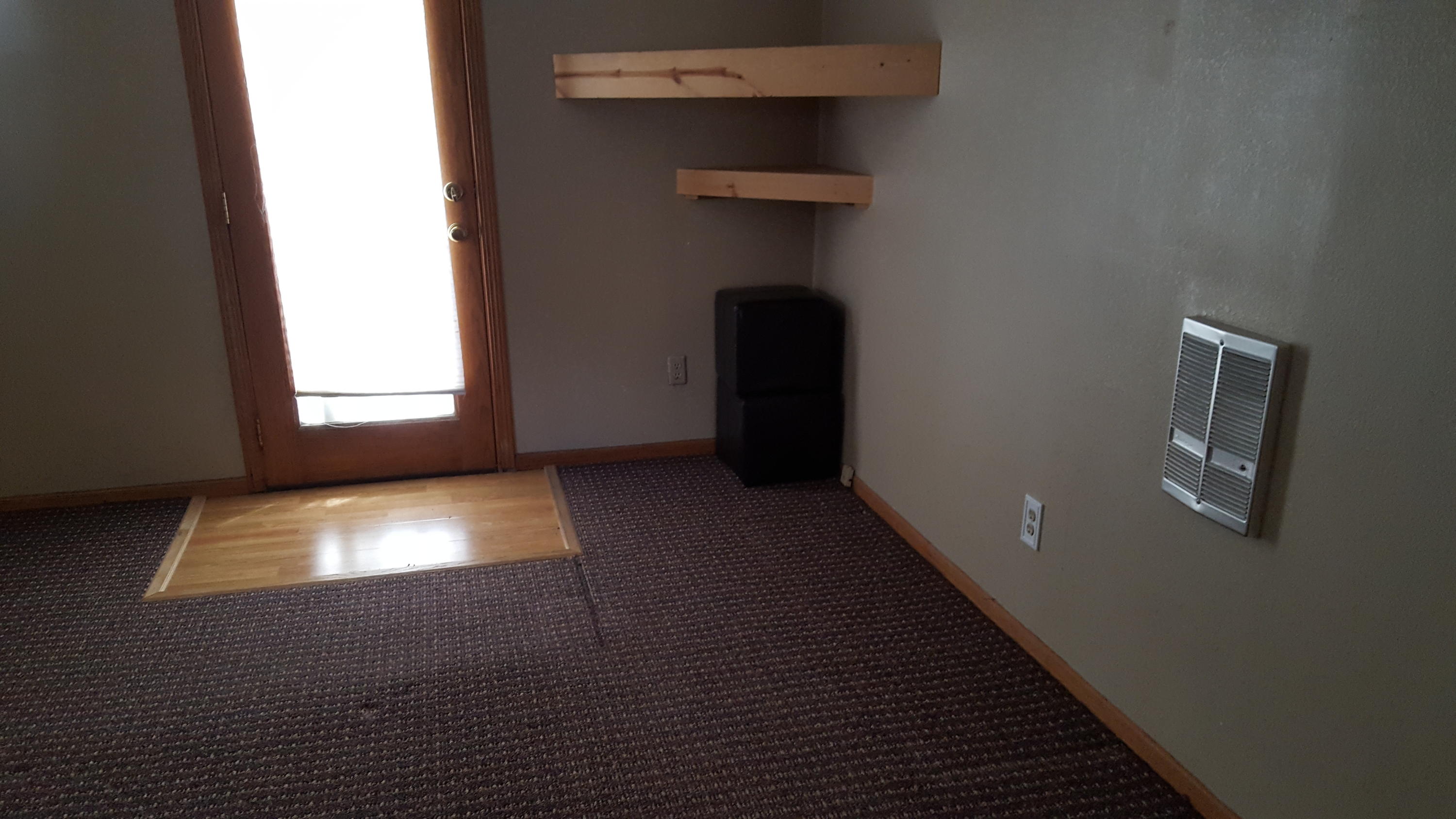215 W 11th Ave
