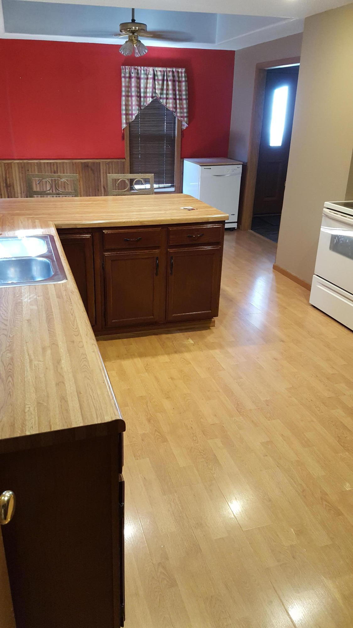 215 W 11th Ave