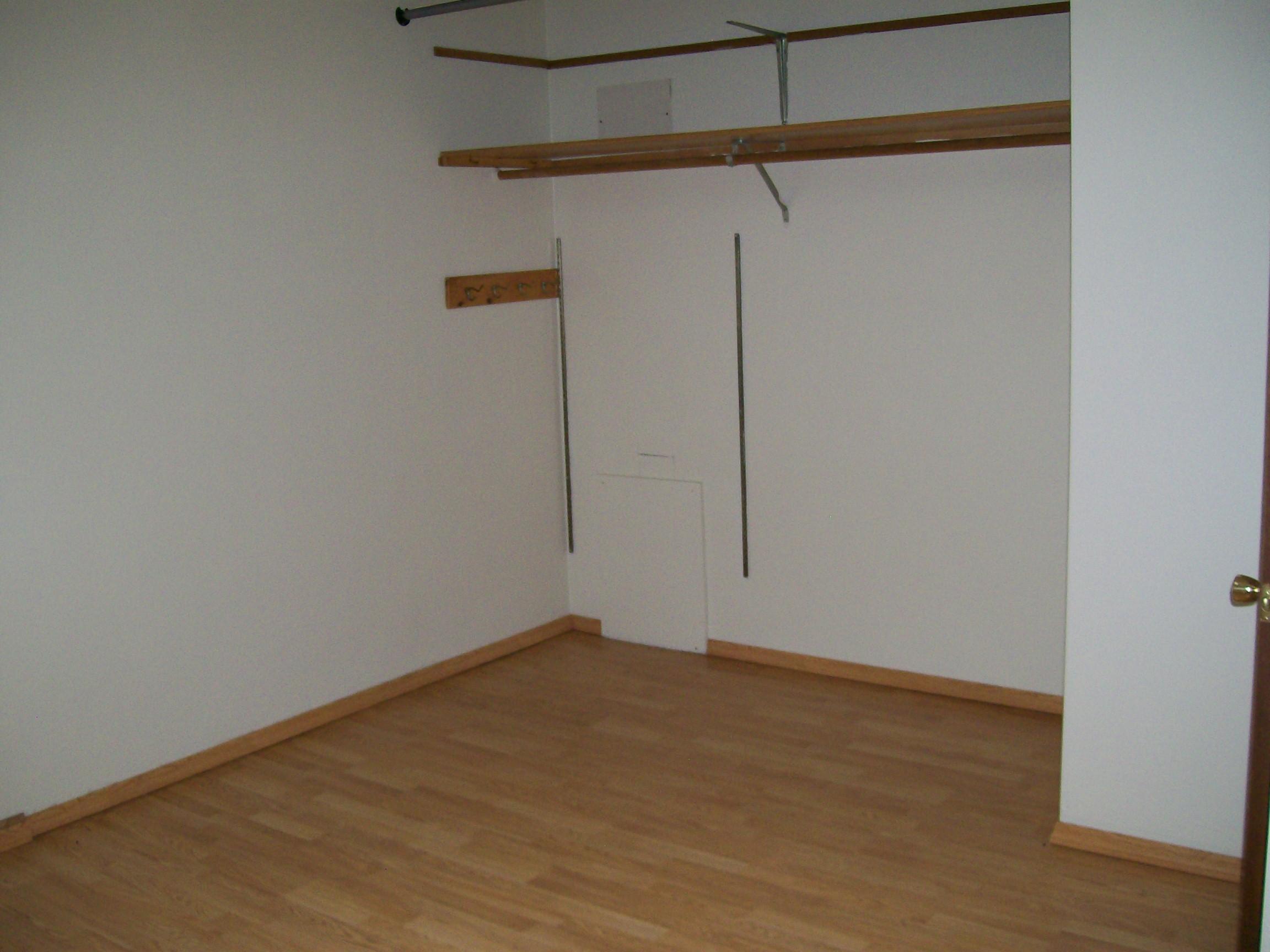 26179 423 Ave