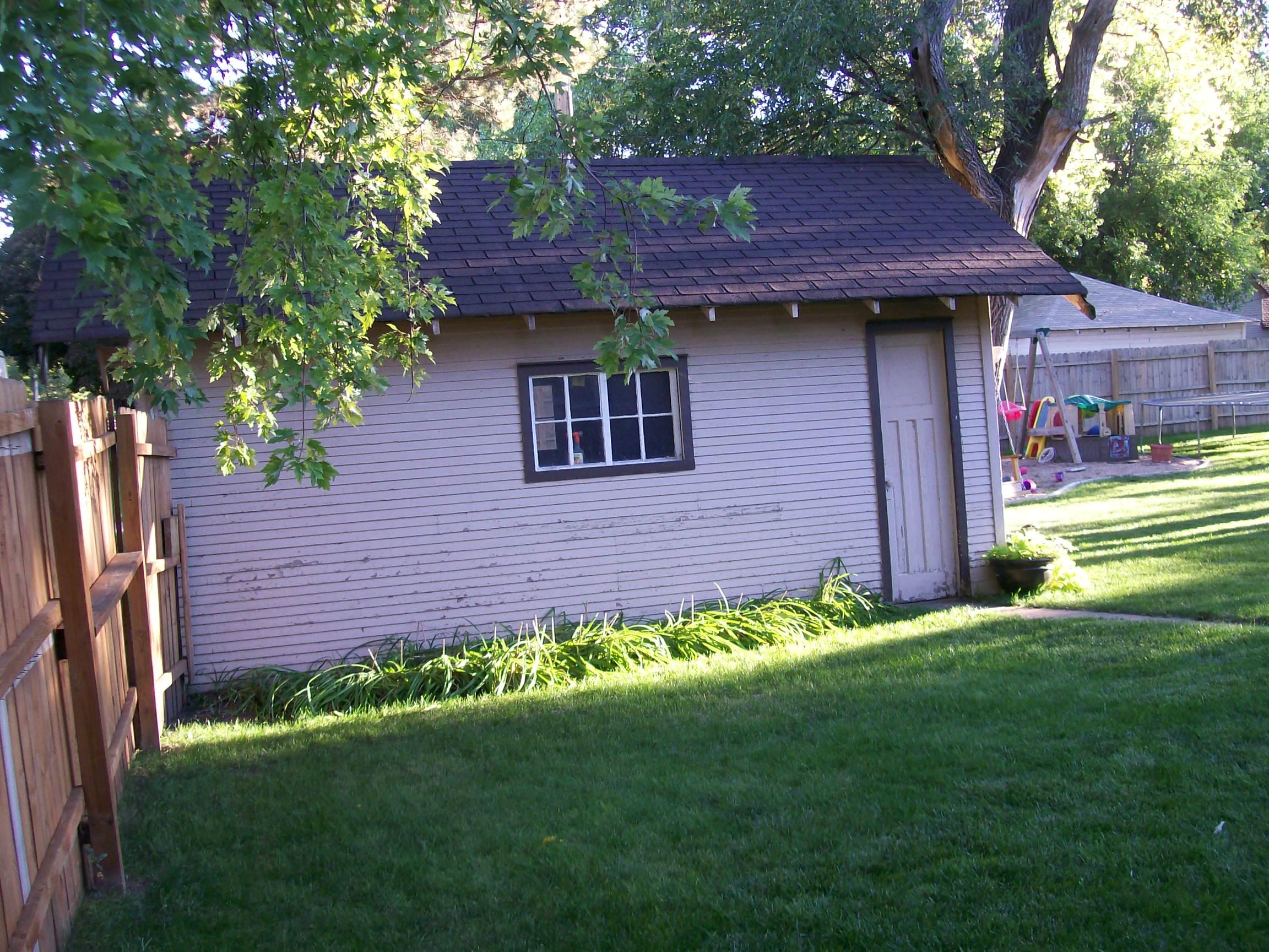 801 W 7th Ave
