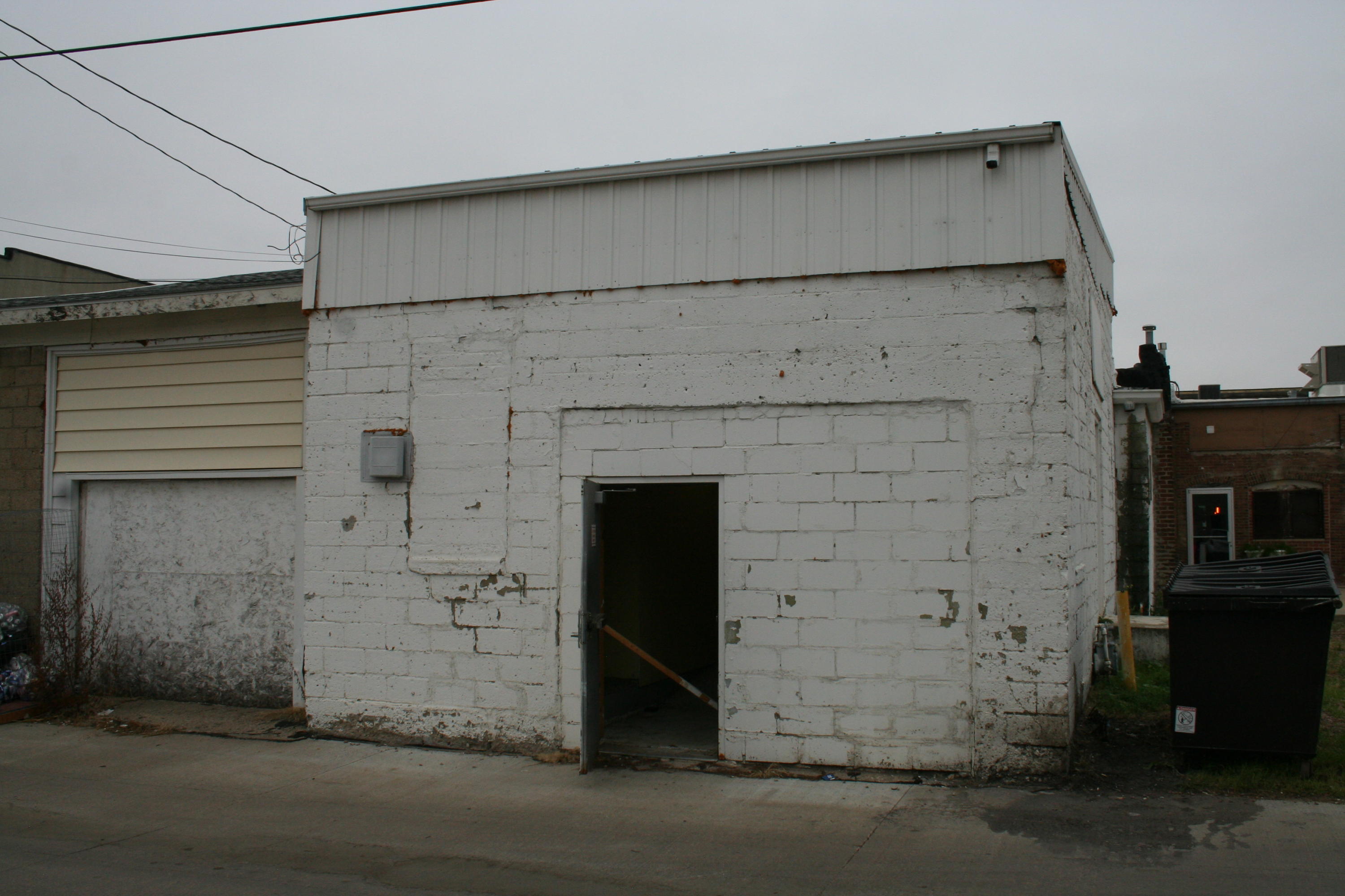 114 N Main St