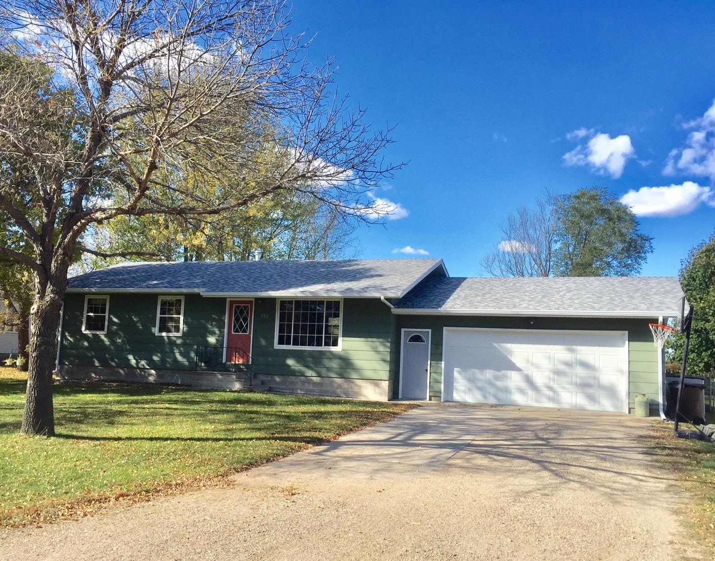 212 S Harmon Dr