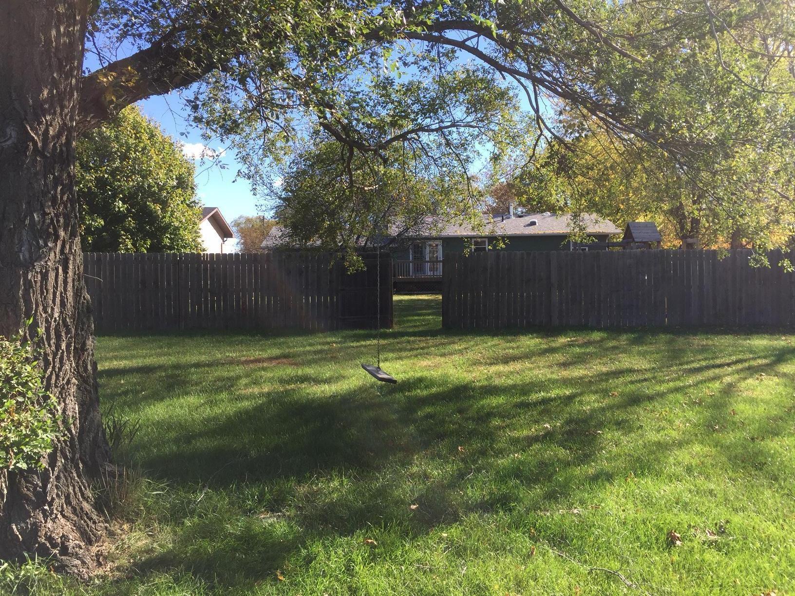 212 S Harmon Dr