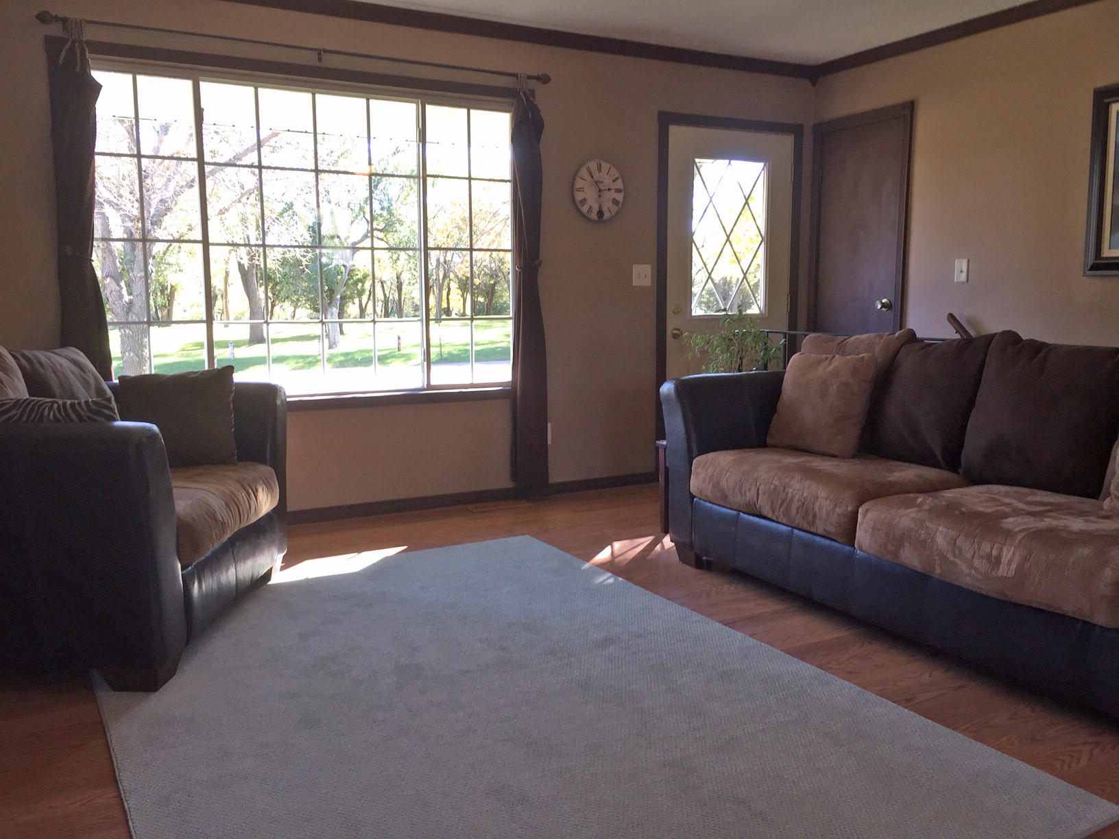 212 S Harmon Dr