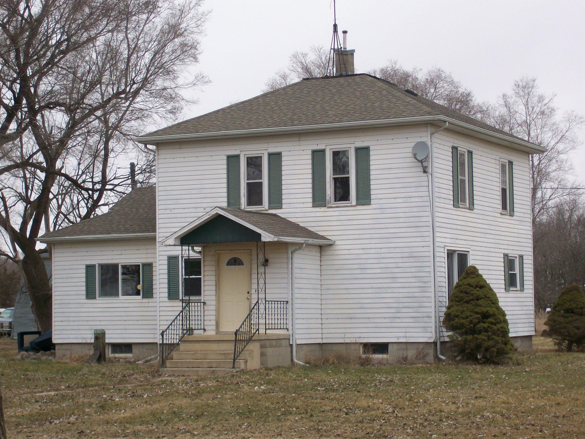 24599 411th Ave
