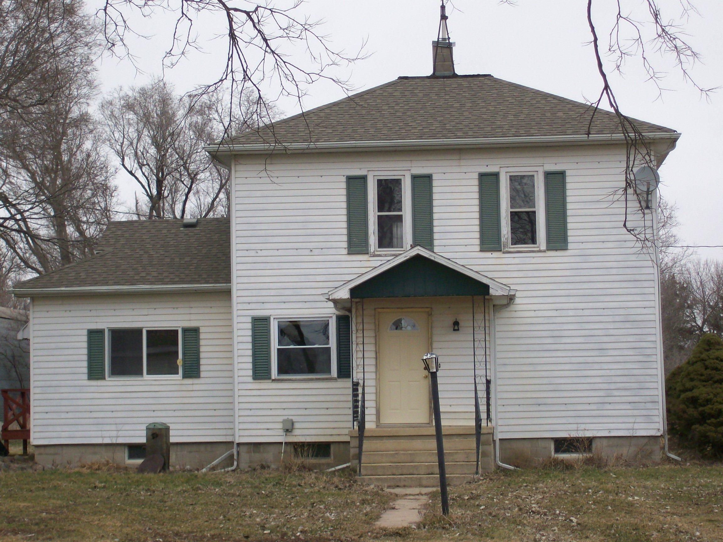 24599 411th Ave
