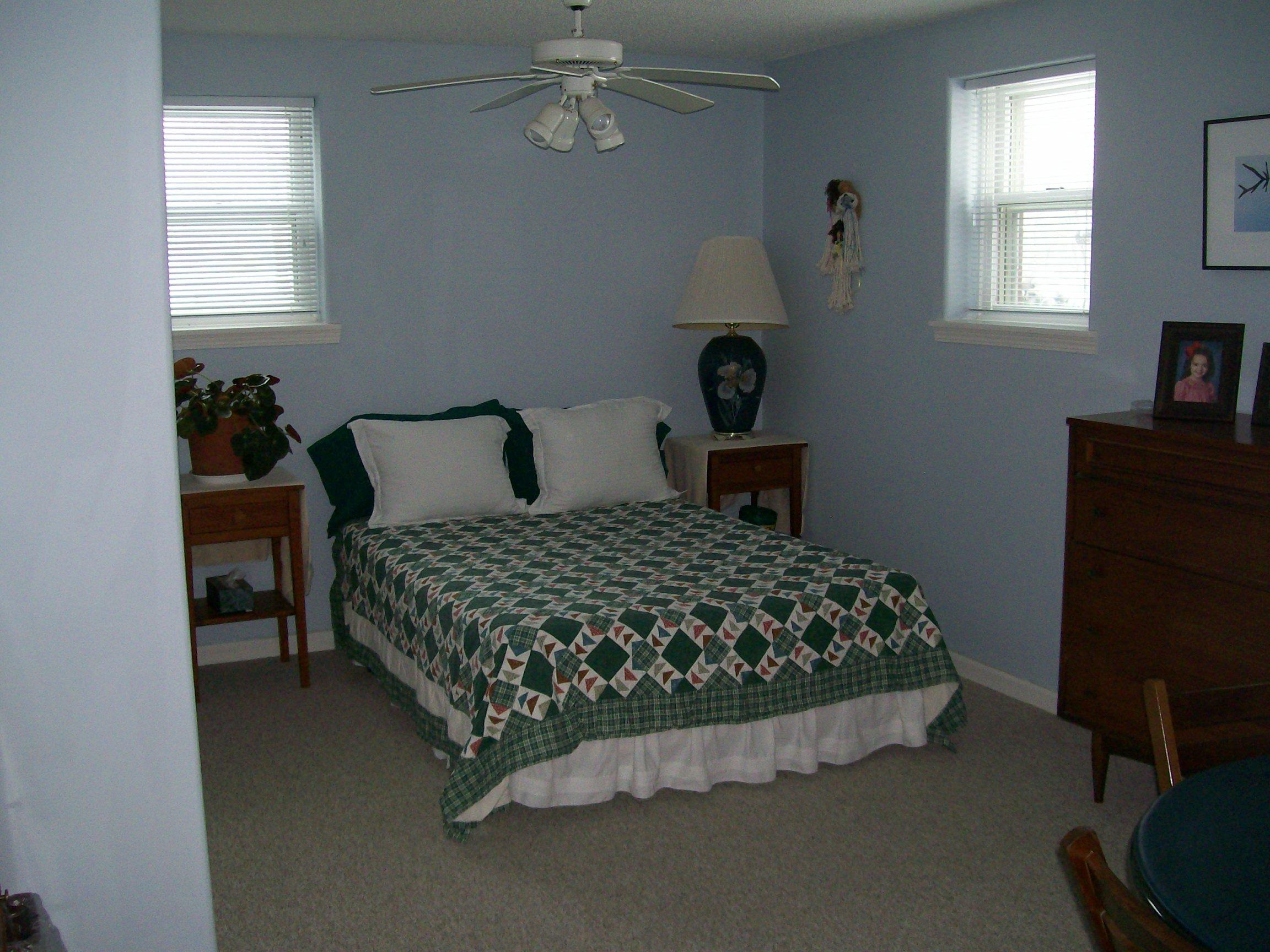 406 East Elm St