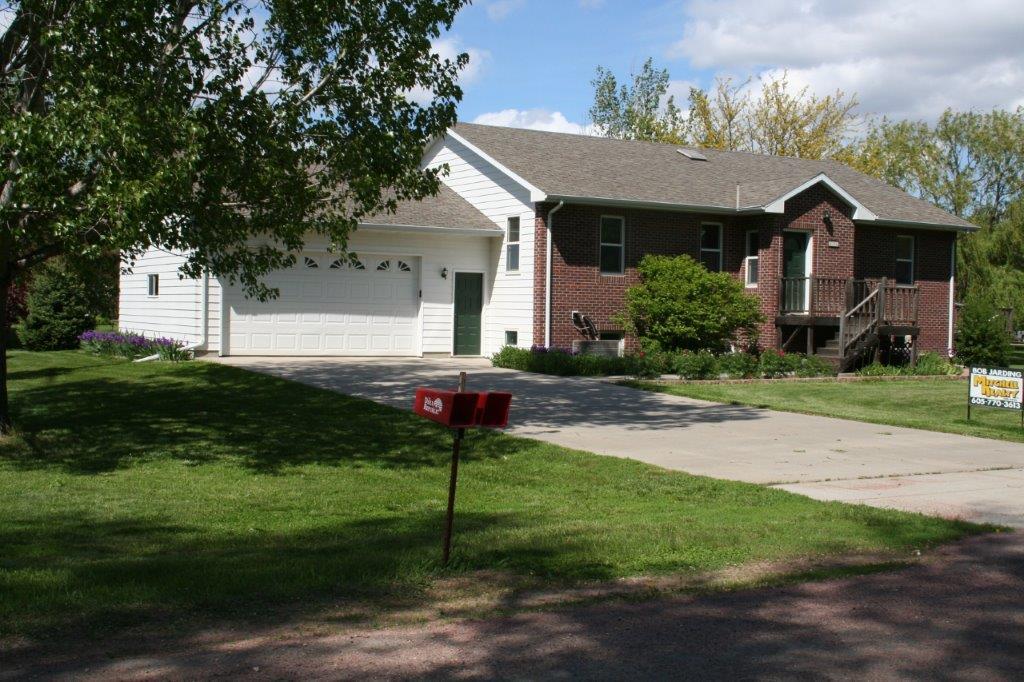 406 East Elm St