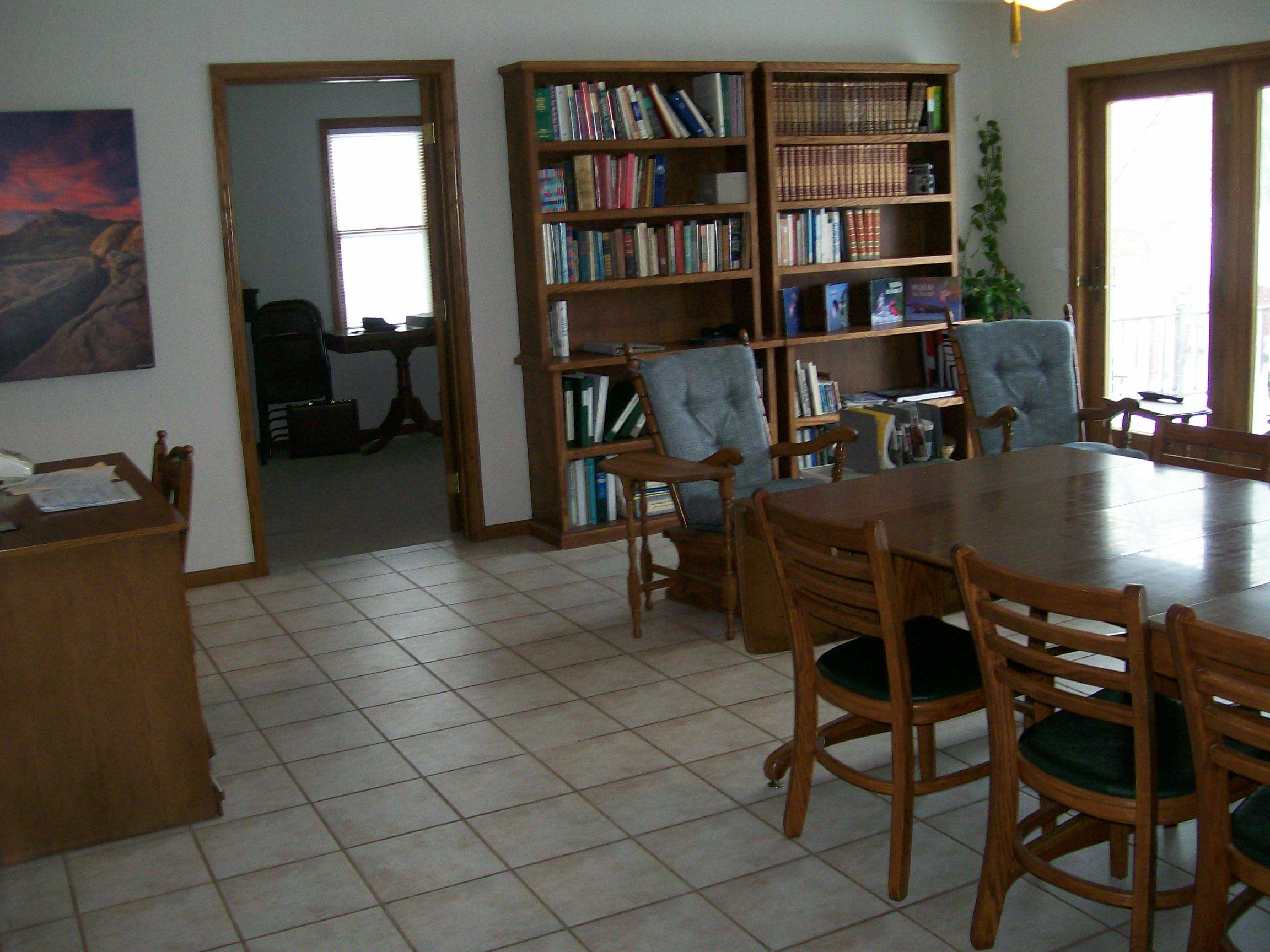 406 East Elm St