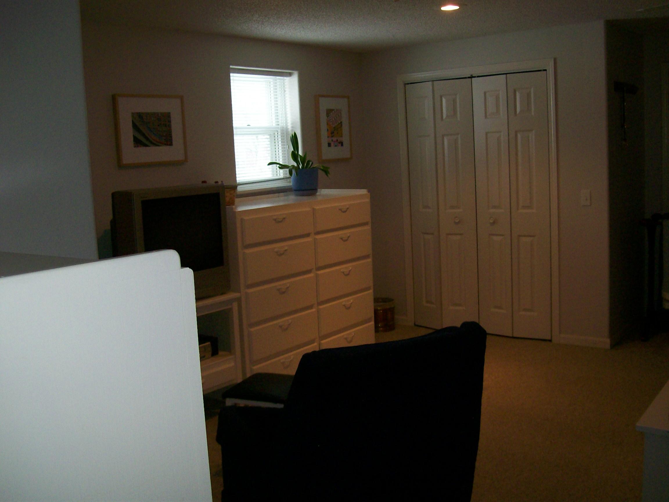 406 East Elm St