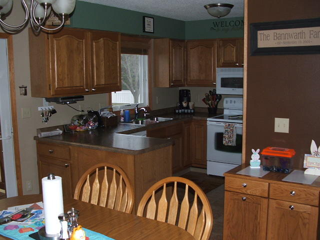 910 N Mentzer