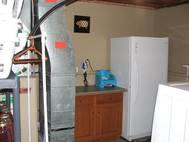 910 N Mentzer