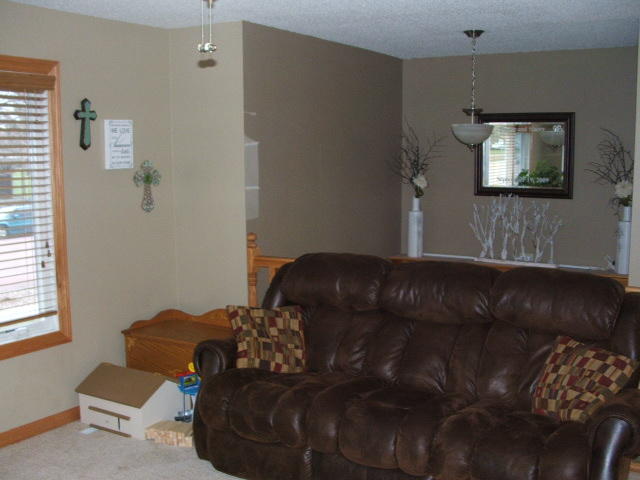 910 N Mentzer