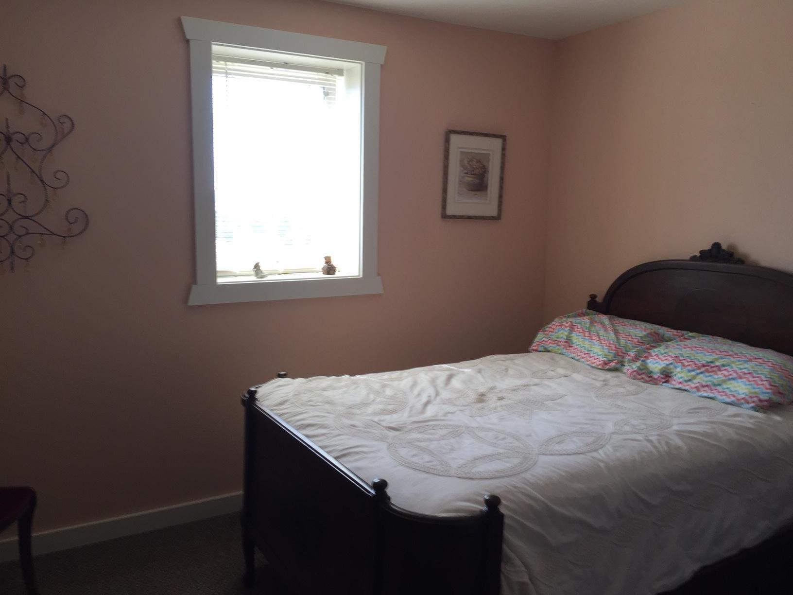 411 Cedar Ln