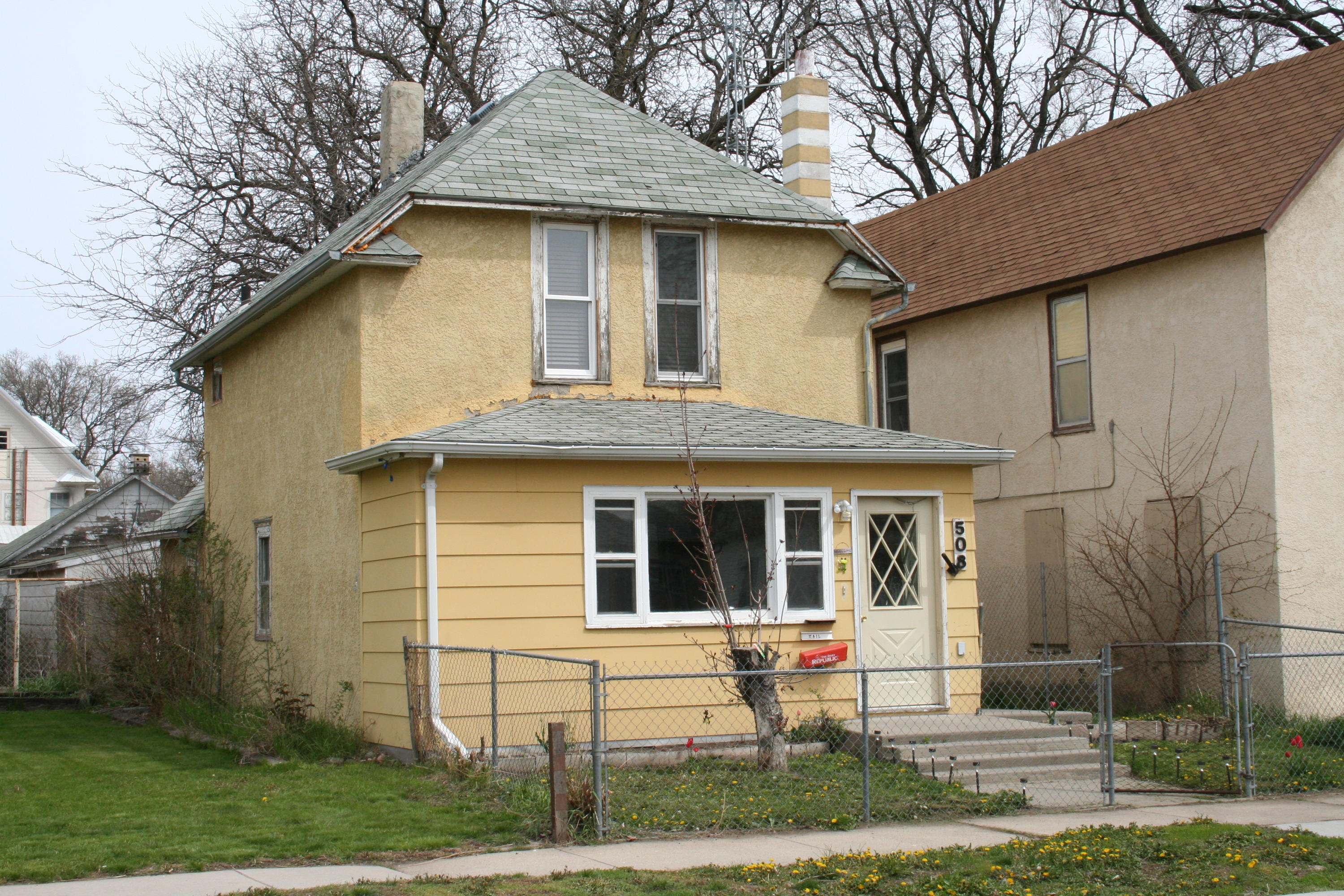 508 W 2nd Ave