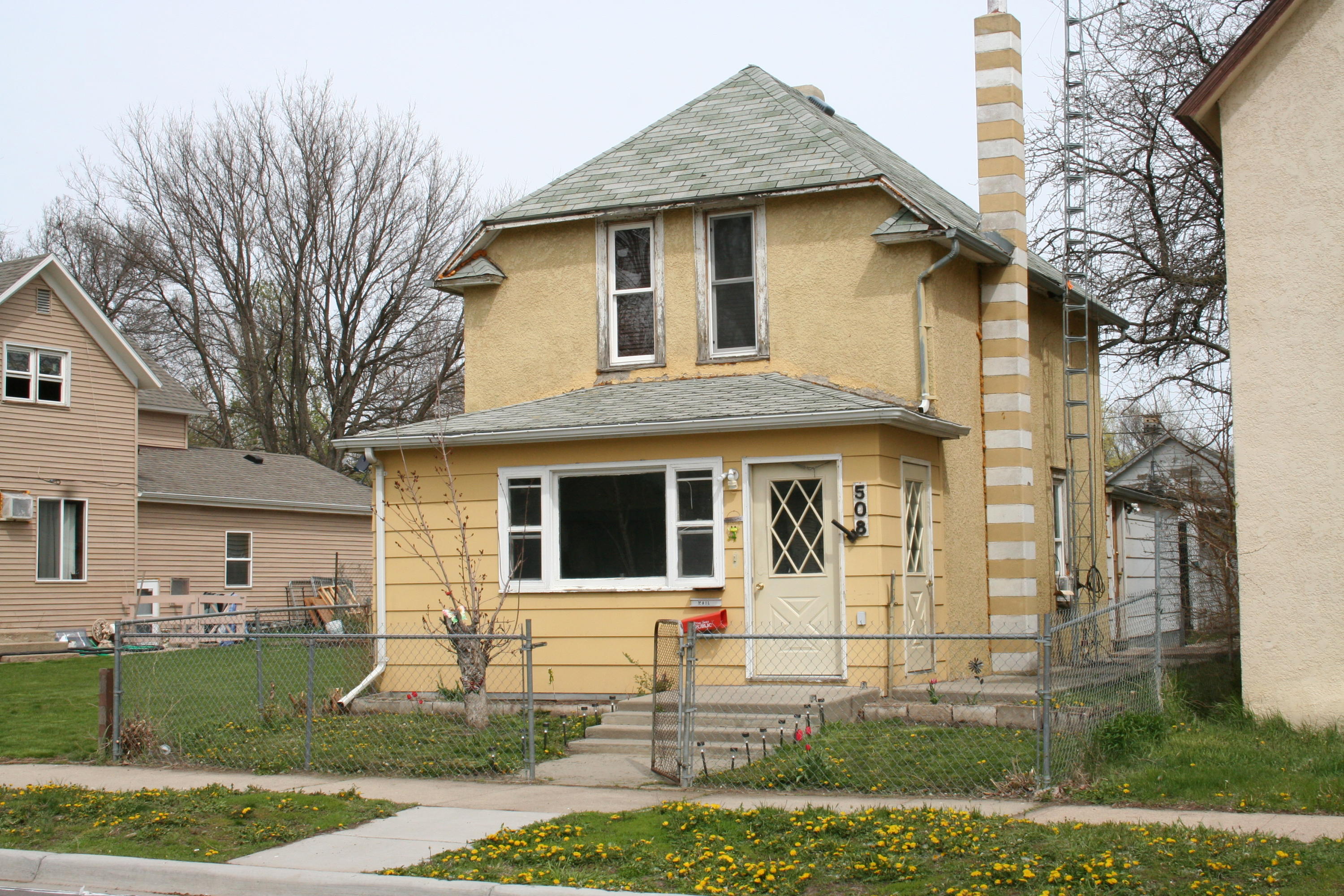 508 W 2nd Ave