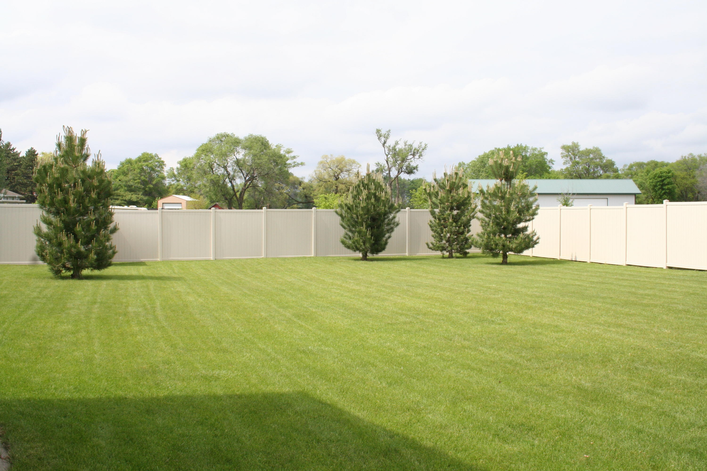 77 N Harmon Dr