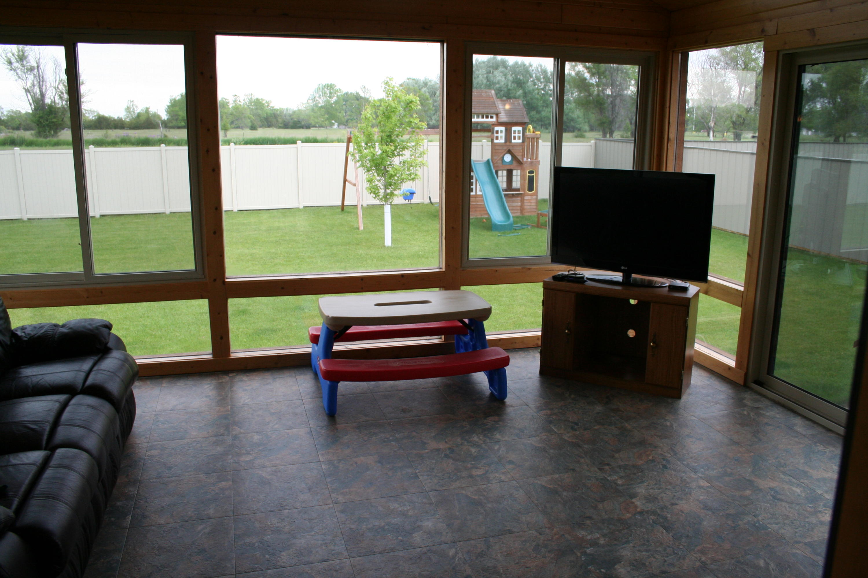 77 N Harmon Dr