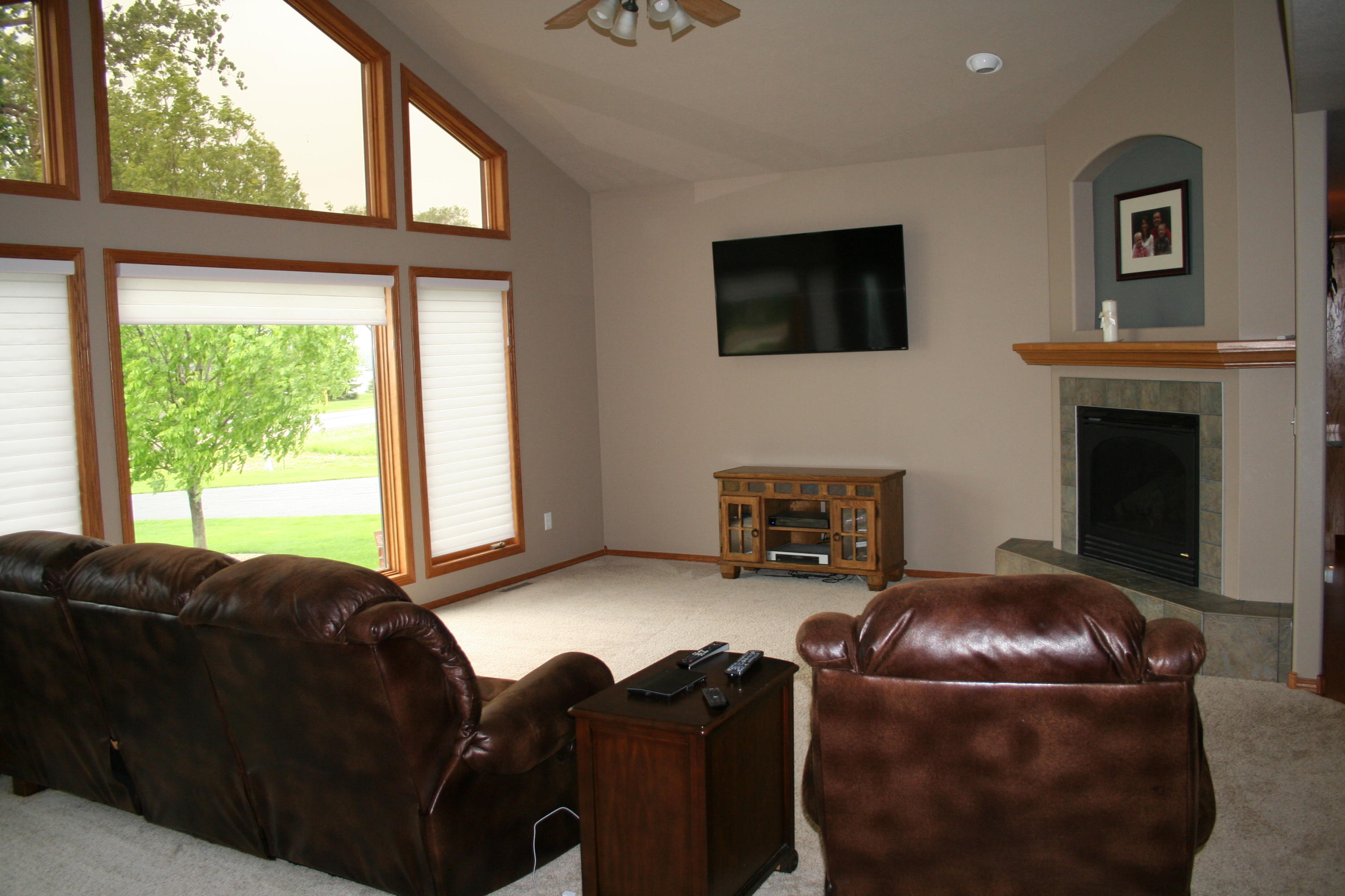 77 N Harmon Dr