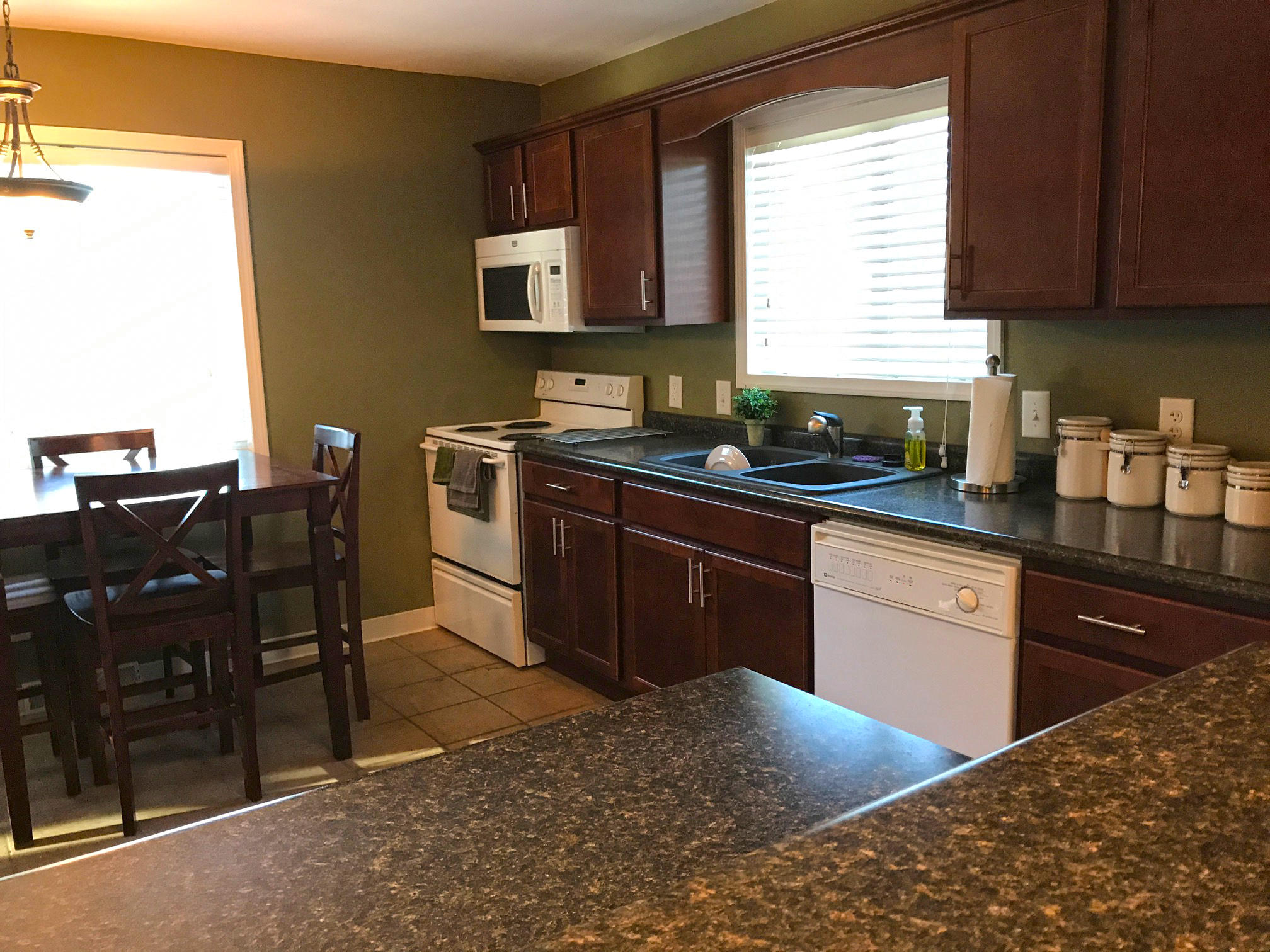 400 W 13th Ave
